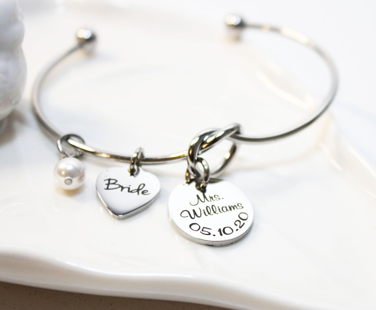 Personalized Bride Bracelet - Custom Engraved Mrs & Last Name Jewelry - Wedding Gift for Bride, Bridesmaid & Mother of the Bride - Perfect for Bridal Shower, Bachelorette Party & Wedding Day Accessories