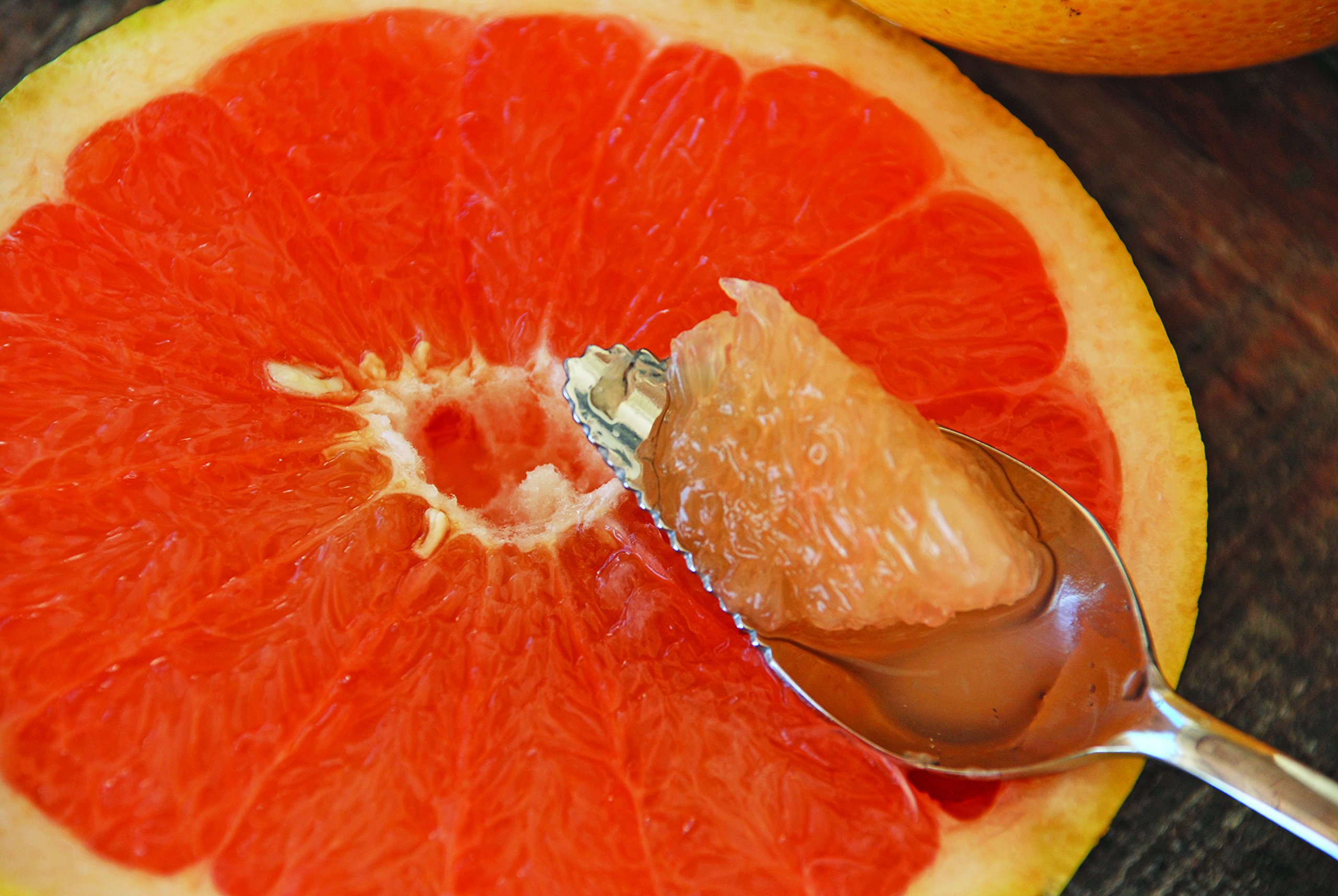 Fresh Florida Red Grapefruit - 16 Count, Sweet & Juicy Citrus Fruit for Breakfast, Juicing & Healthy Snacks | USDA Certified, Natural Vitamin C Source