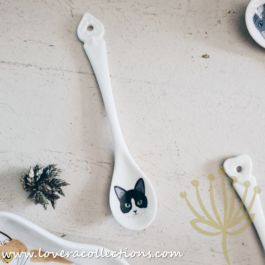 Meow Meow Neko Cat Japan Collection - Authentic Japanese Cat-Themed Products | Perfect for Cat Lovers, Home Decor & Gift Giving