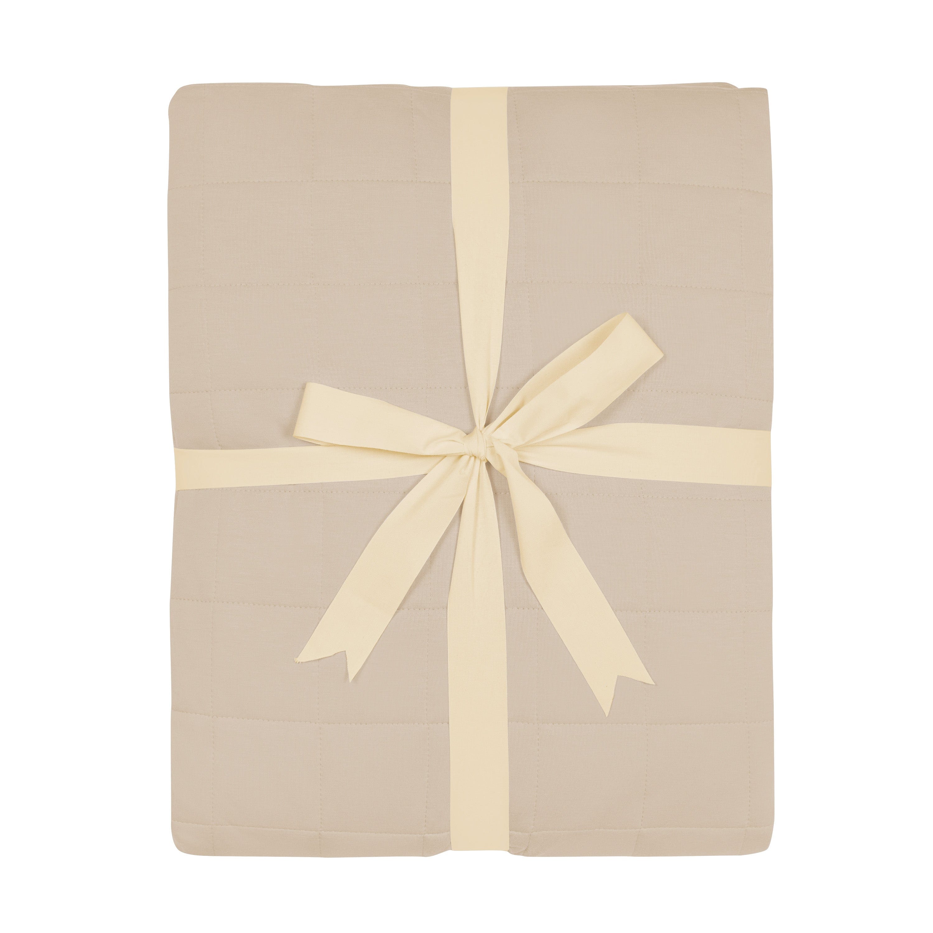 Premium Quilted Blanket for Adults - Soft & Cozy Almond Color, 2.5 lbs - Perfect for Bed, Sofa, and Winter Warmth