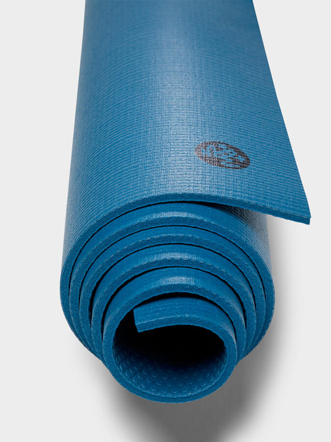 Premium Manduka PRO Yoga Mat 6mm - Extra Thick Non-Slip Eco-Friendly Exercise Mat for Hot Yoga, Pilates & Home Workouts - Ideal for Professional Yogis & Fitness Enthusiasts