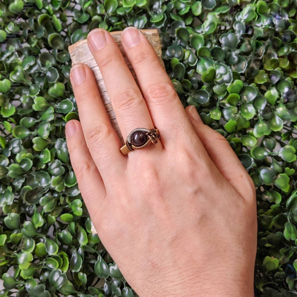 Garnet Crystal Ring in Antique Bronze - Elegant Vintage Jewelry for Women, Perfect for Weddings, Parties & Special Occasions