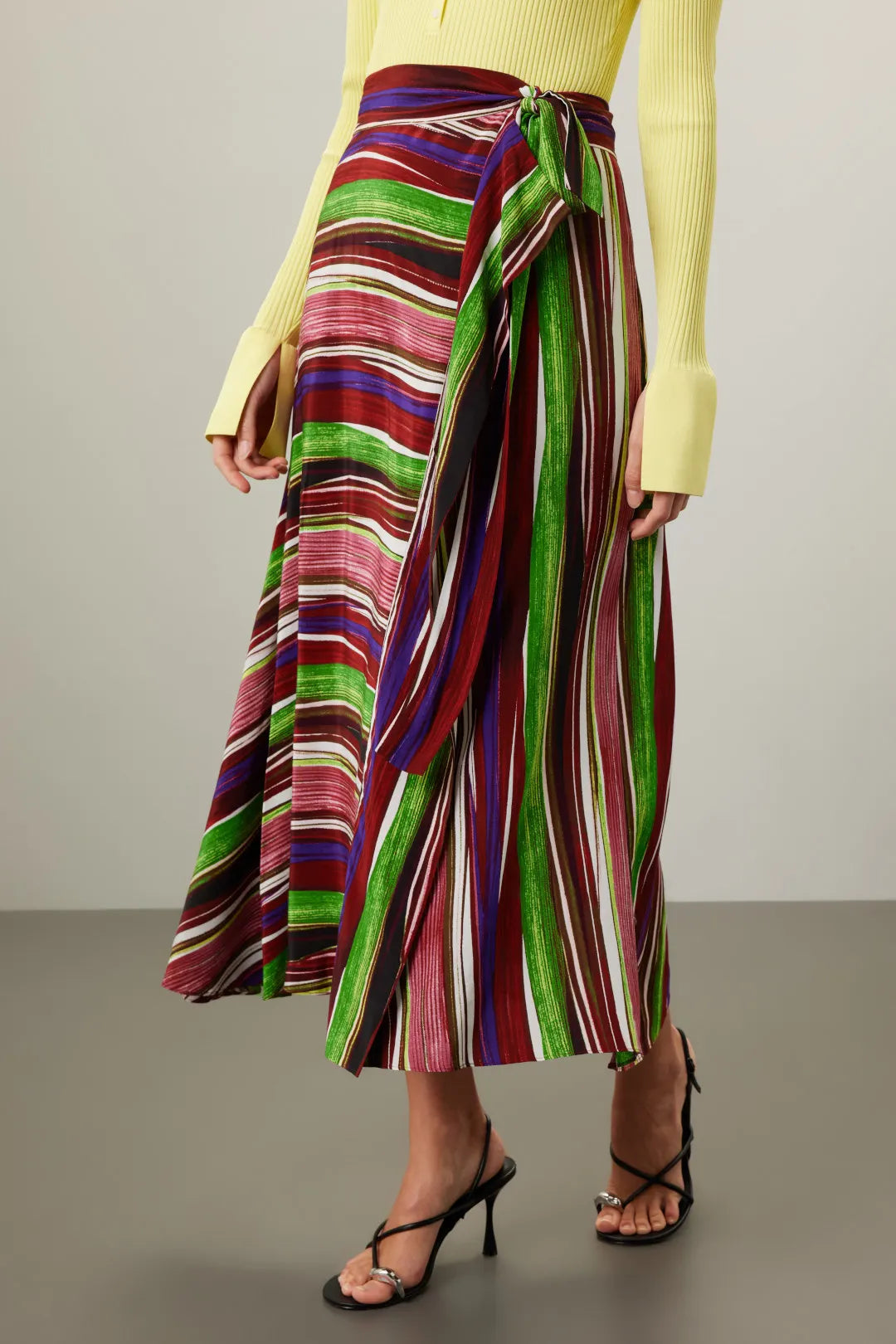 Diane von Furstenberg Dresses & Women's Fashion | Wrap Dresses, Tops & Accessories for Work, Date Night & Special Occasions