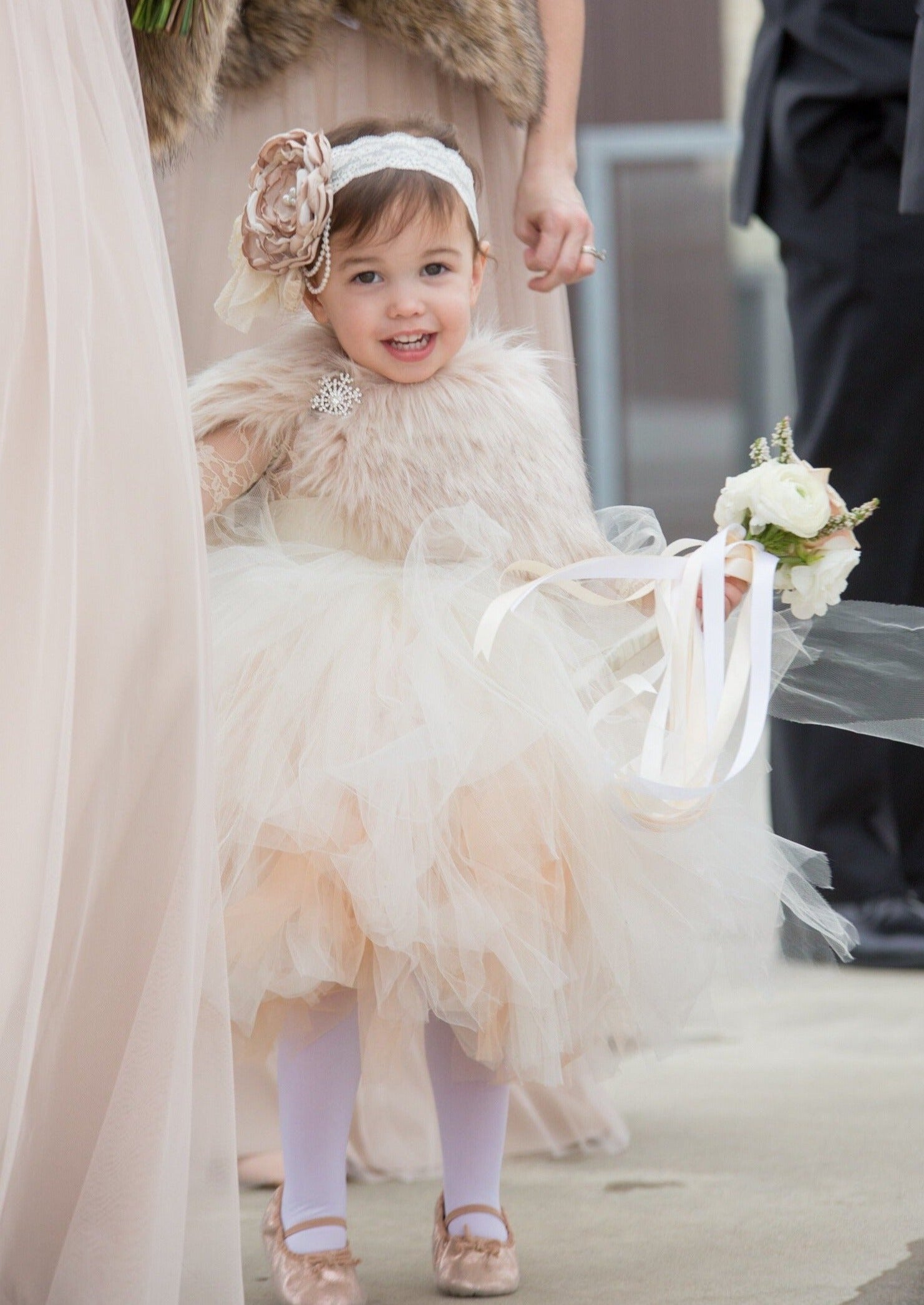Blush Pink Flower Girl Faux Fur Wrap with Black Tips - Soft Winter Shawl for Kids (Kid Blu02) | Perfect for Weddings, Pageants & Holiday Photos