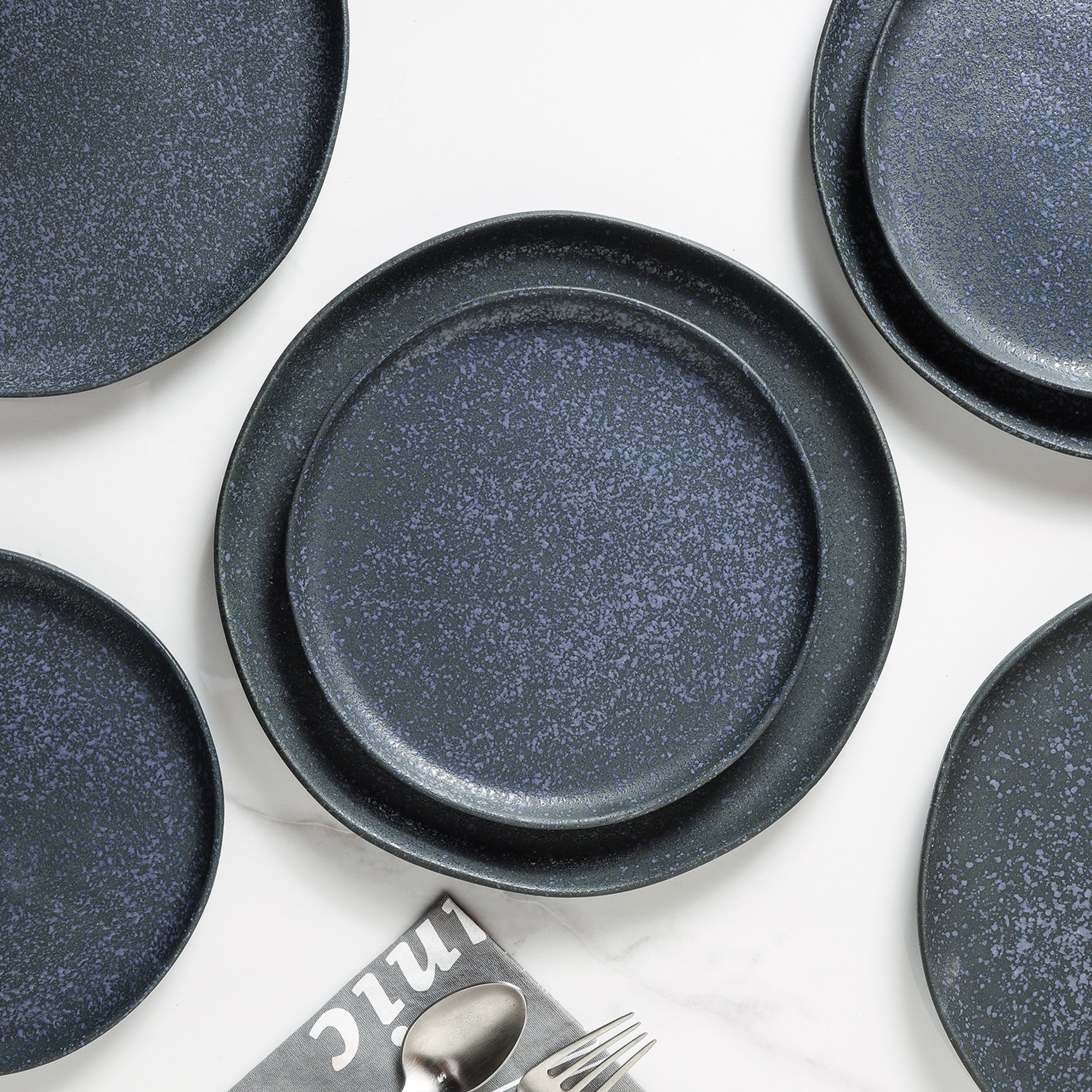 Tom Stoneware Salad Plate - Gray & Blue Reflection - Elegant Dinnerware for Home, Restaurants & Special Occasions
