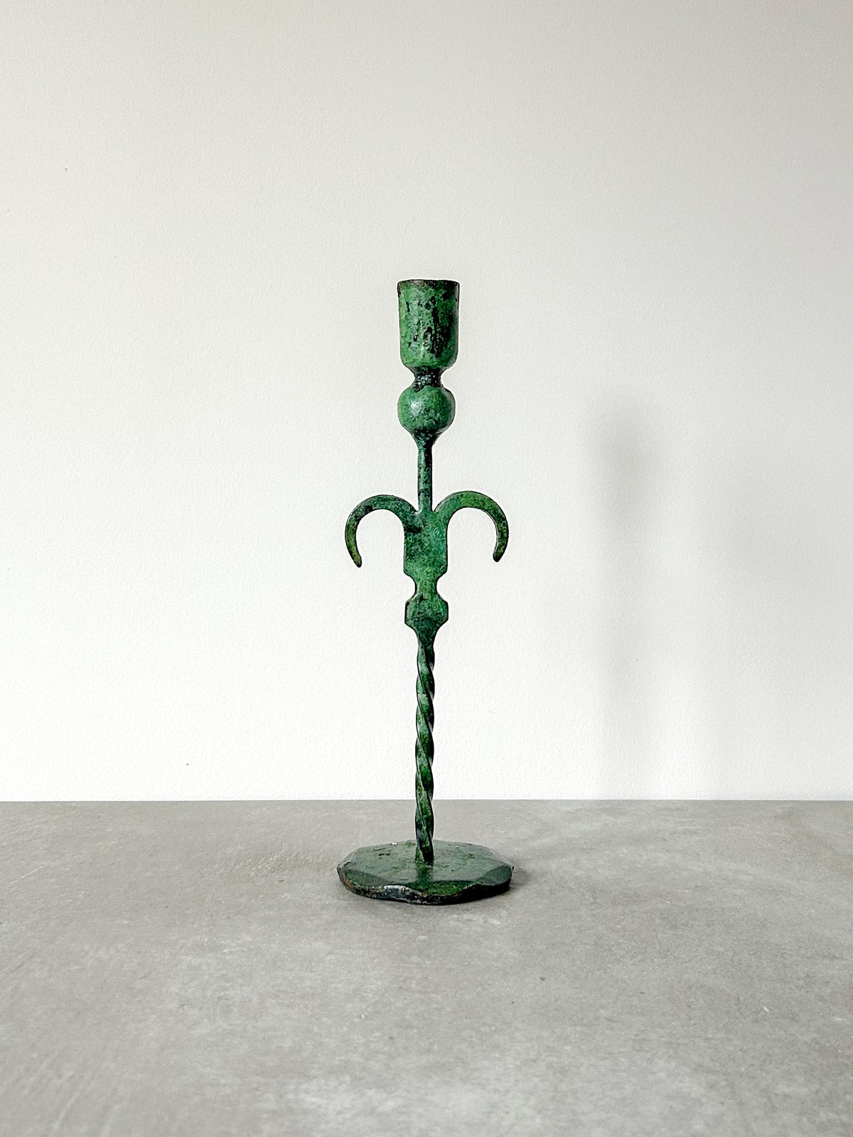 Palm Tree Candle Holder - Elegant Home Decor for Beach House, Living Room & Outdoor Parties