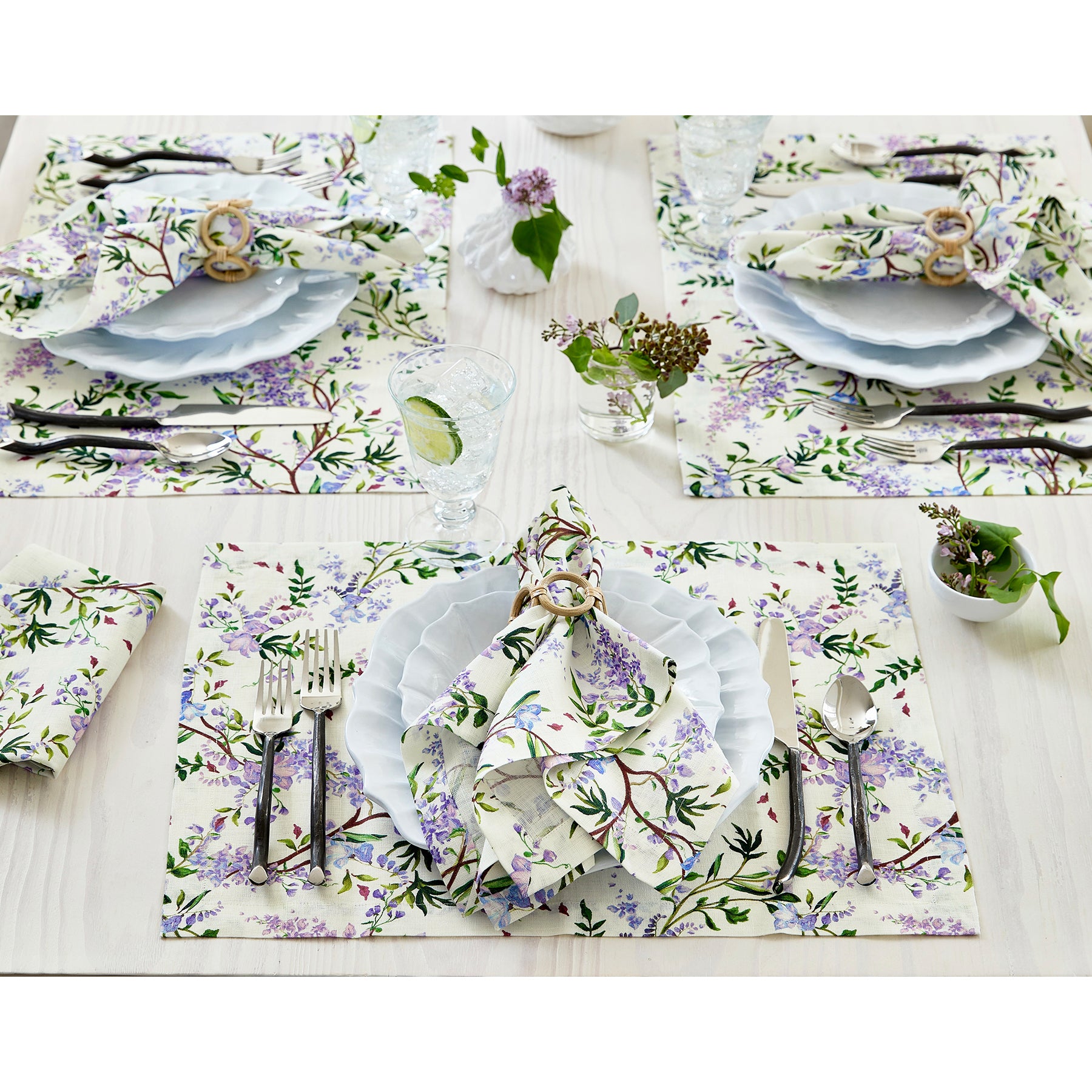 Lilacs Placemats Set of 4 - Floral Table Mats for Dining Decor, Spring Kitchen Table Setting & Home Entertaining