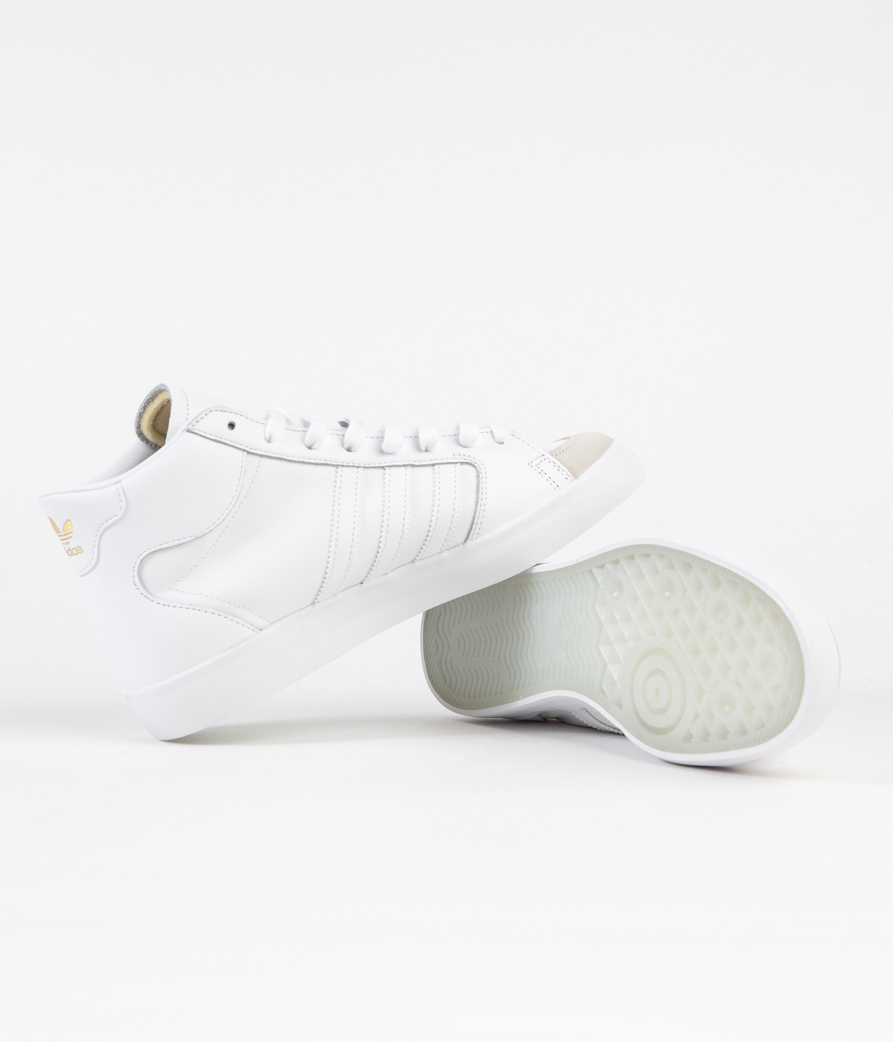 Adidas Superskate Adv Skateboarding Shoes - White & Gold Metallic Colorway | Men's Streetwear Sneakers for Skateboarding & Urban Fashion