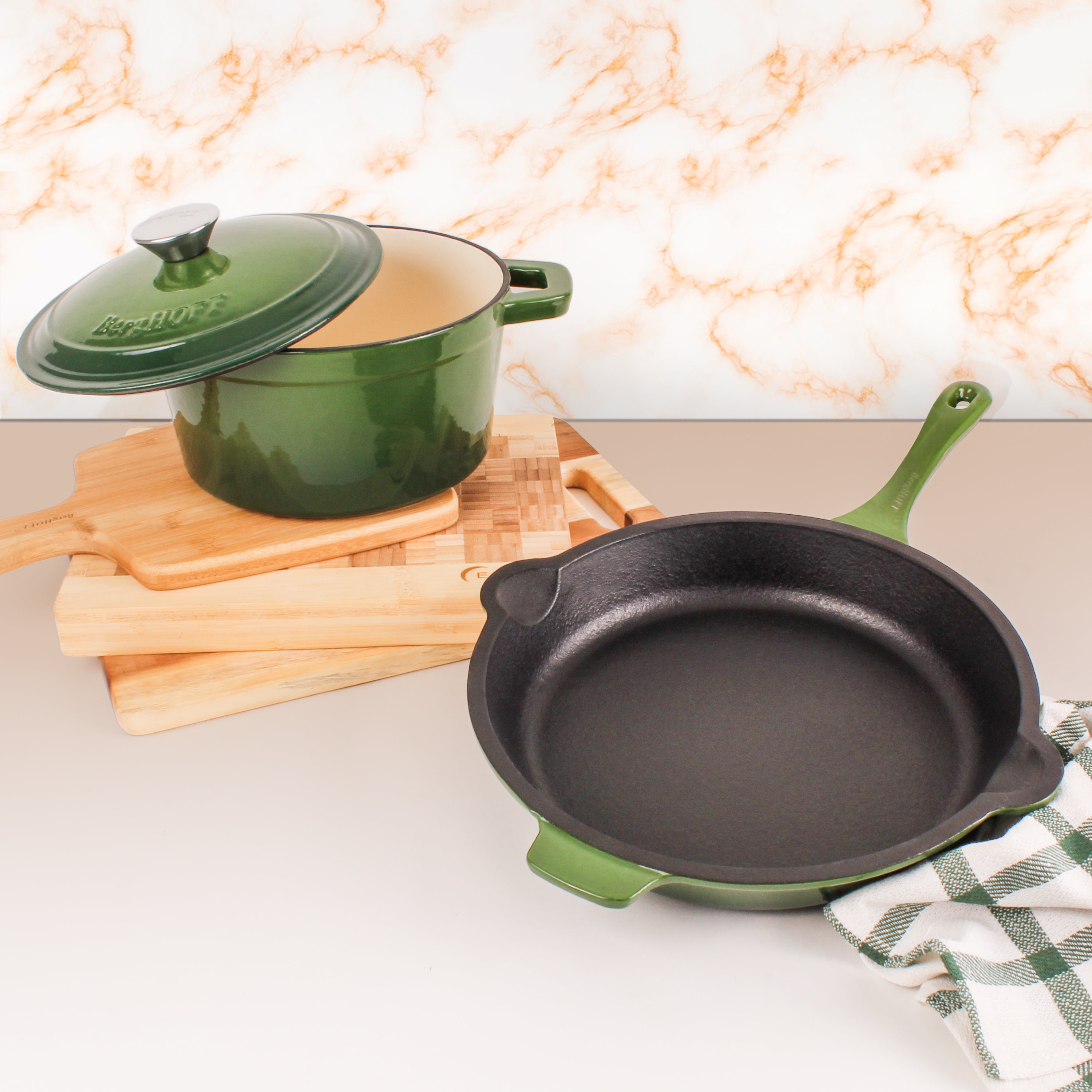 BergHOFF Neo 3-Piece Cast Iron Cookware Set - 10.5