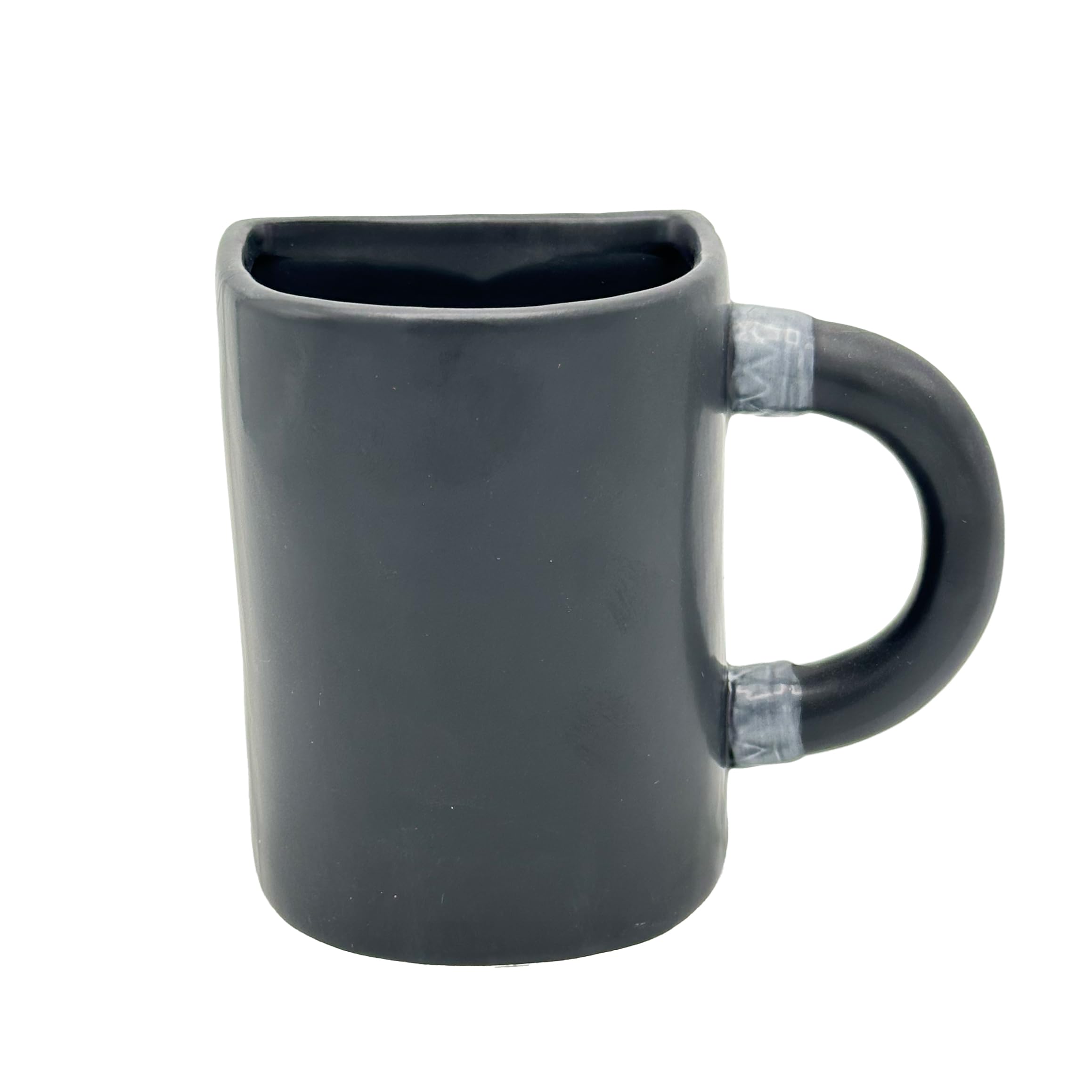 Island Dogs Ceramic Coffee Mug with Handle - 15oz Large Capacity for Hot & Cold Drinks - Perfect for Home, Office, or Gifts - Durable & Dishwasher Safe