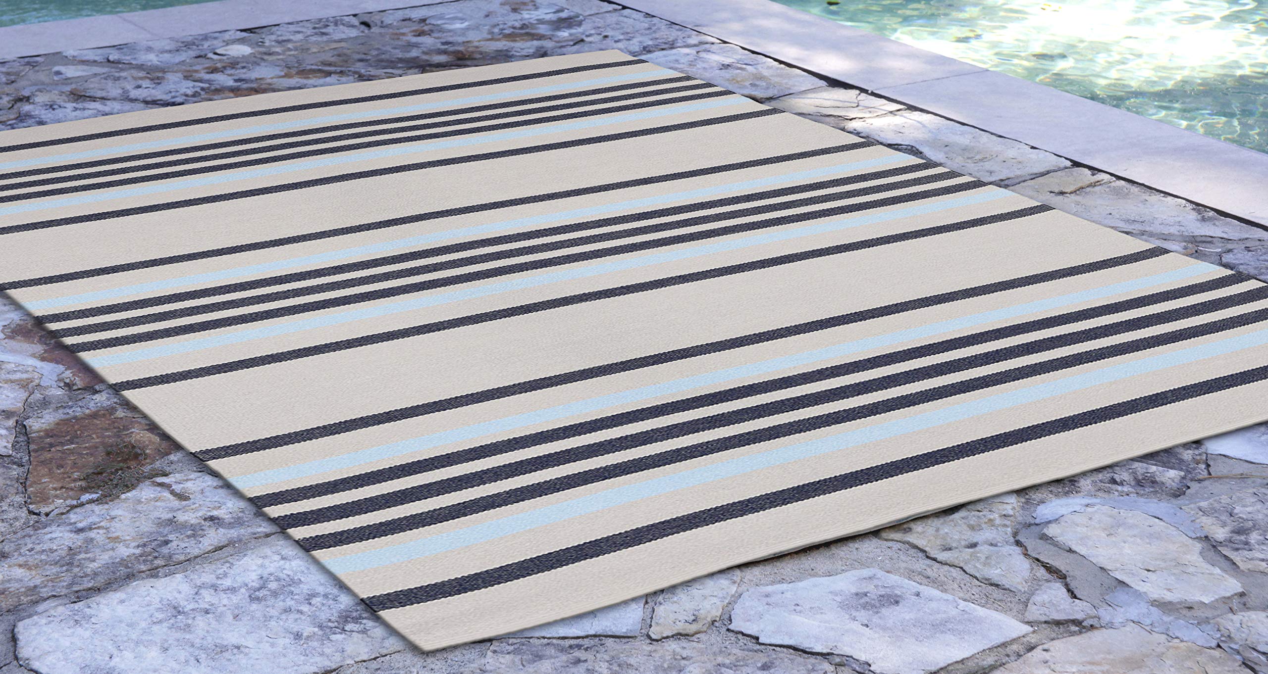 Liora Manne Plaza Area Rug 3'6