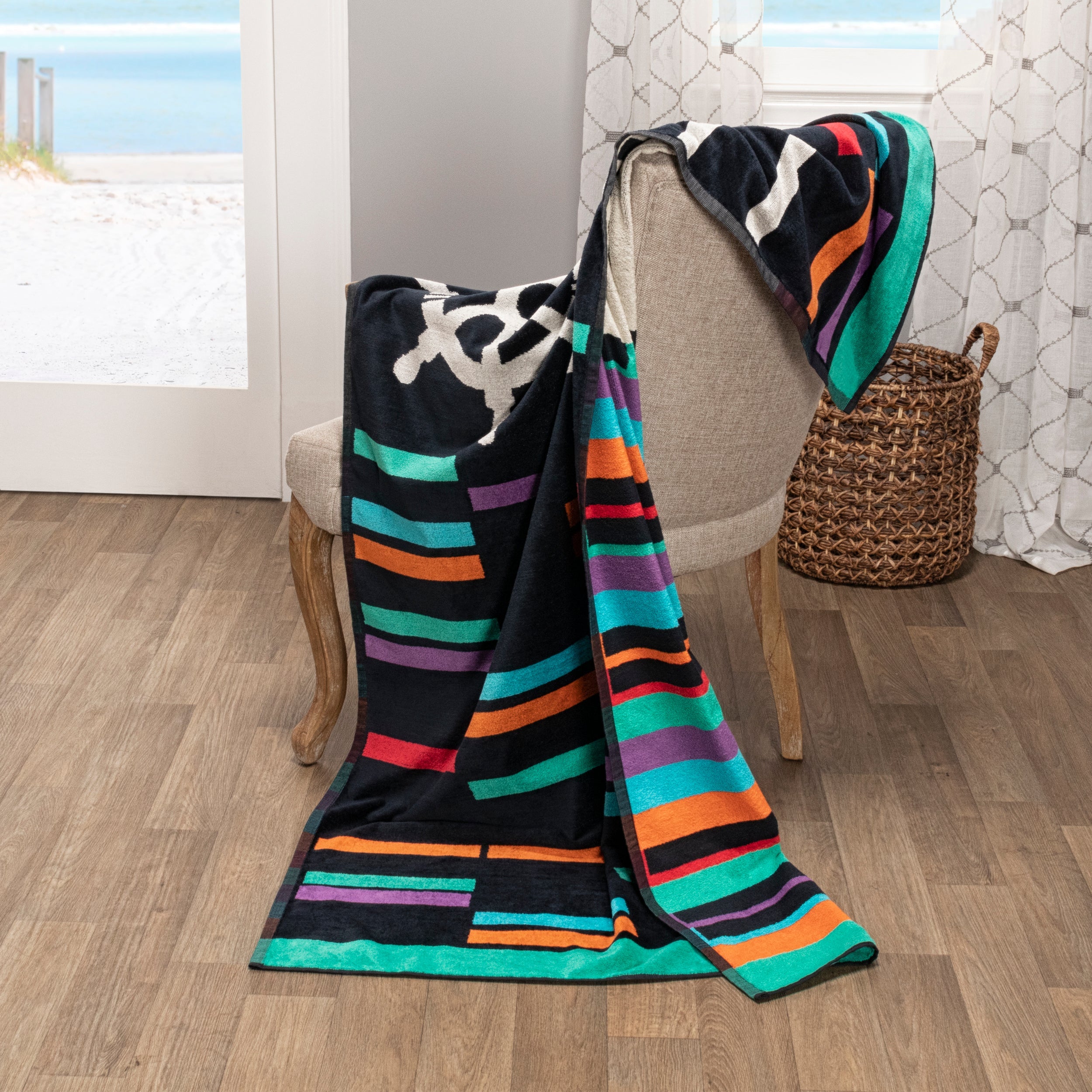 Retro Spin Wheel Oversized 2-Piece Beach Towel Set - Soft, Absorbent & Quick-Drying for Pool, Beach, Vacation & Outdoor Activities