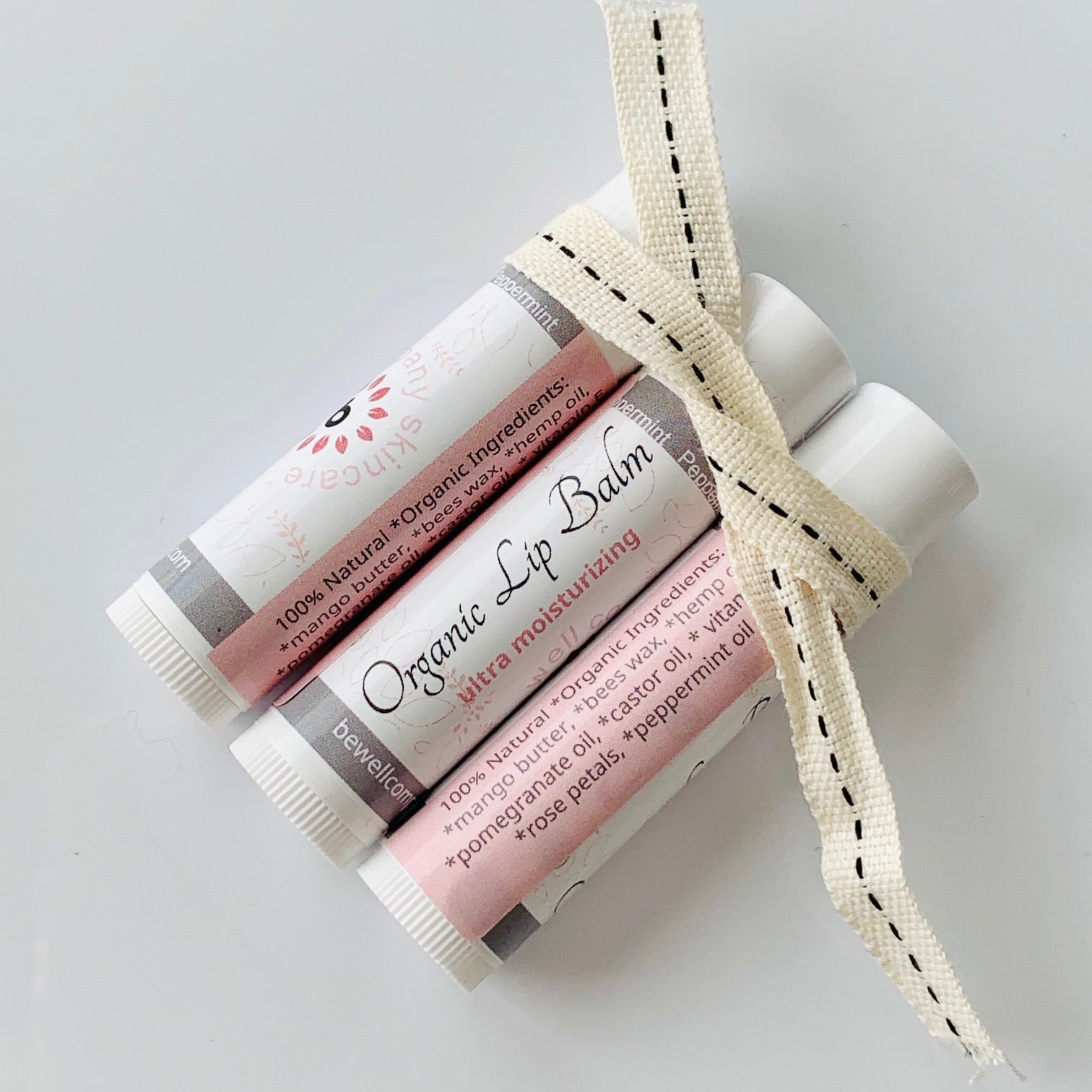 Organic Lip Balm for Dry Lips - Natural Moisturizing & Hydrating Lip Care - Perfect for Winter, Hiking & Daily Use