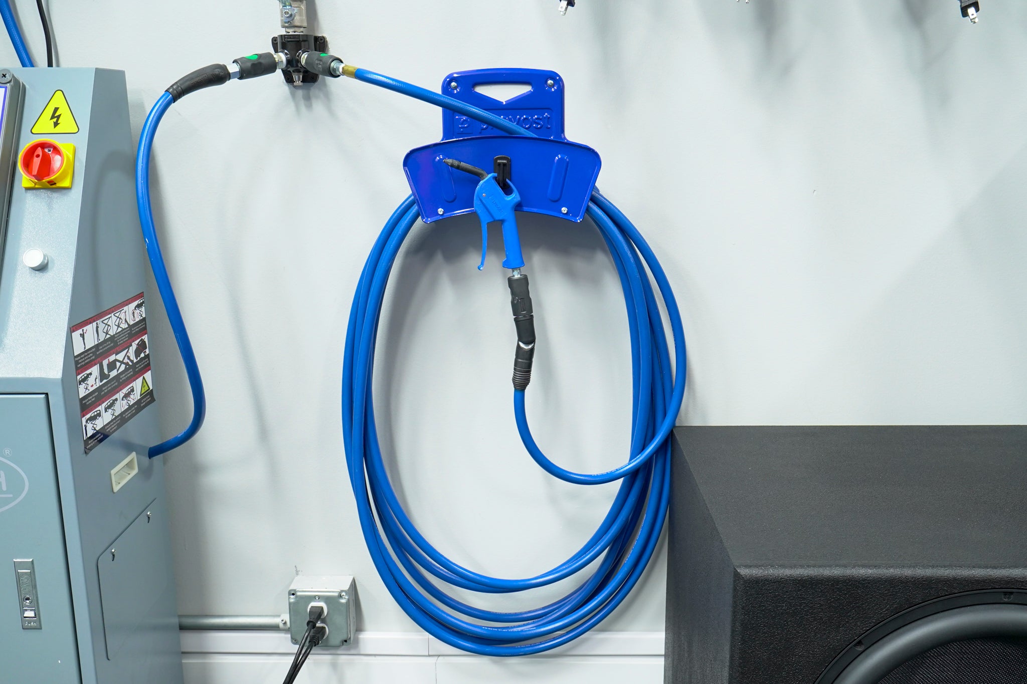 Prevost Hose Holder - Heavy Duty PLA Hose Organizer for Garden, Yard & Outdoor Watering - Perfect for Gardeners & Homeowners
