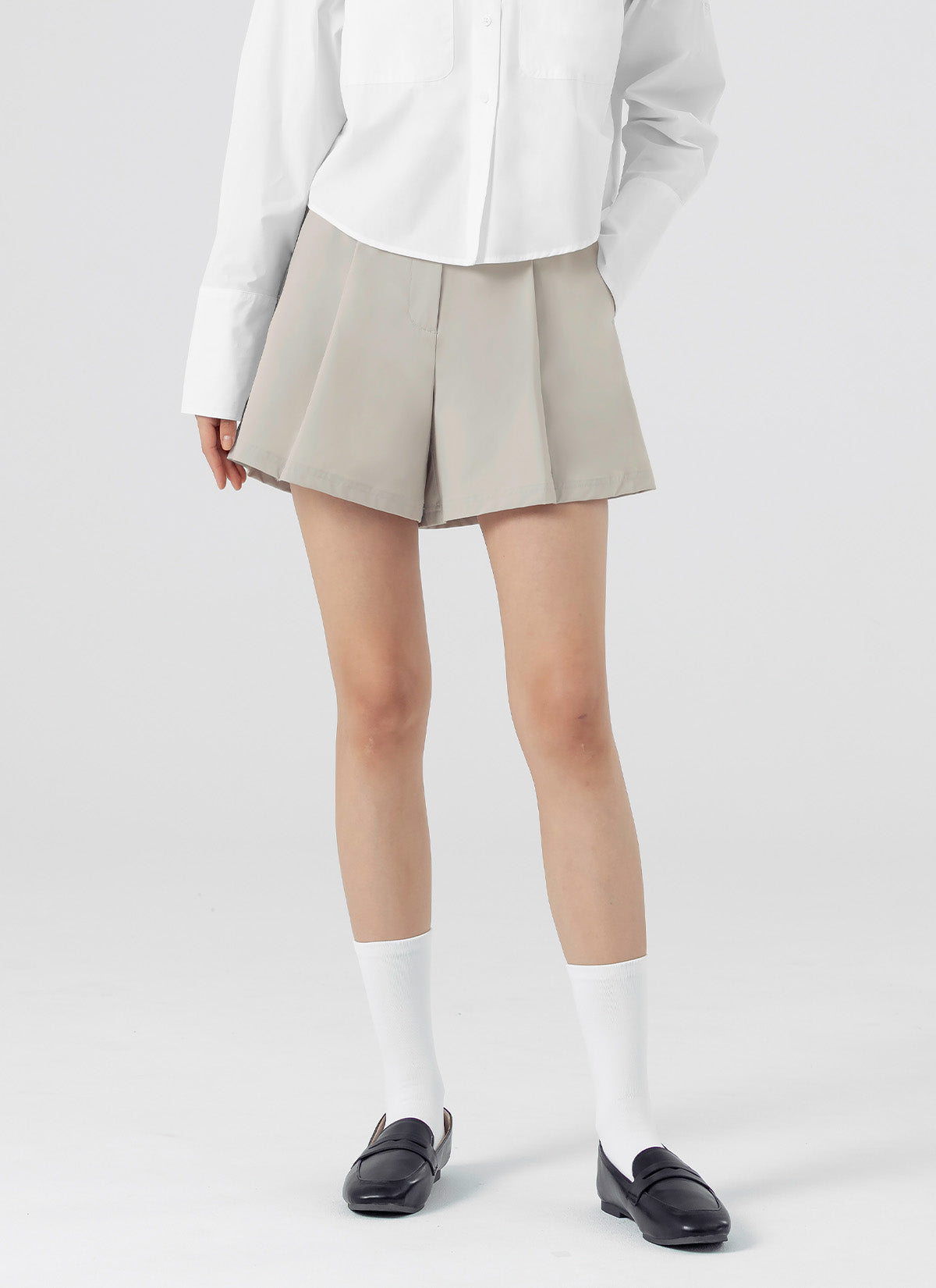 Comfortable One Tuck Office Shorts for Men - Perfect for Business Casual, Summer Workwear & Lounge Wear