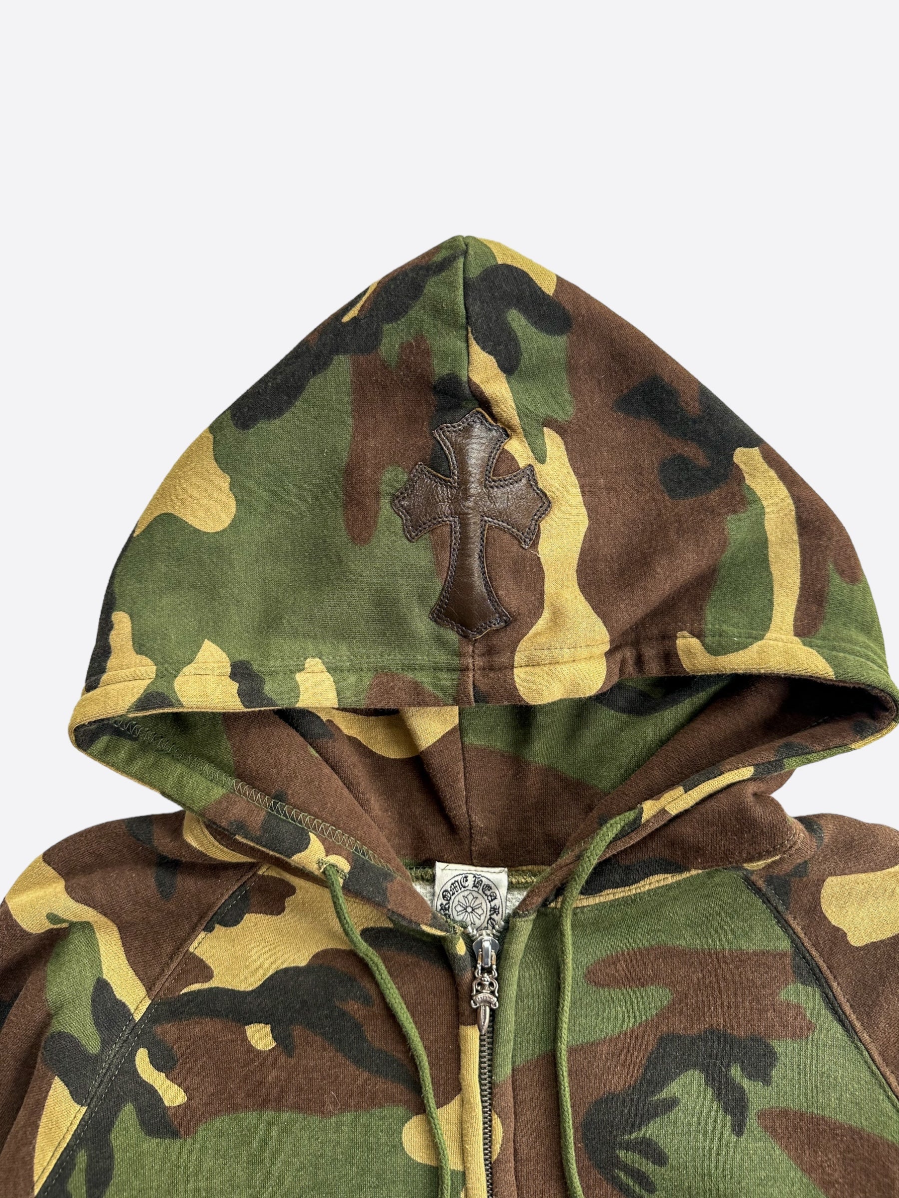 Chrome Hearts Green Camouflage Cross Patch Hoodie with Horseshoe Logo - Stylish Zip Up Sweatshirt for Streetwear & Urban Fashion