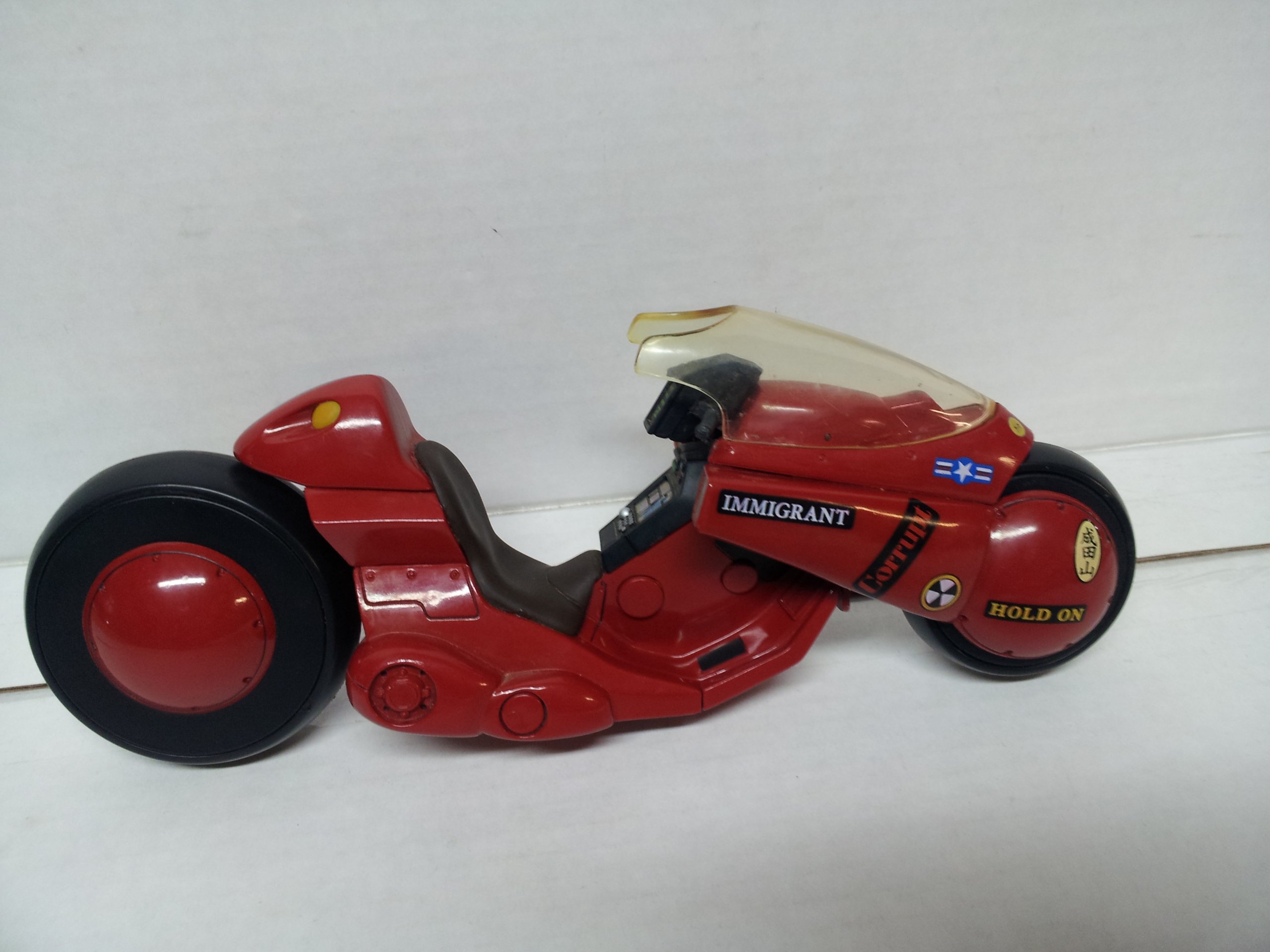 McFarlane Toys Akira Kaneda's Bike 3D Animation Action Figure - Japan Series 1 Collectible Model for Anime Fans & Display Decor