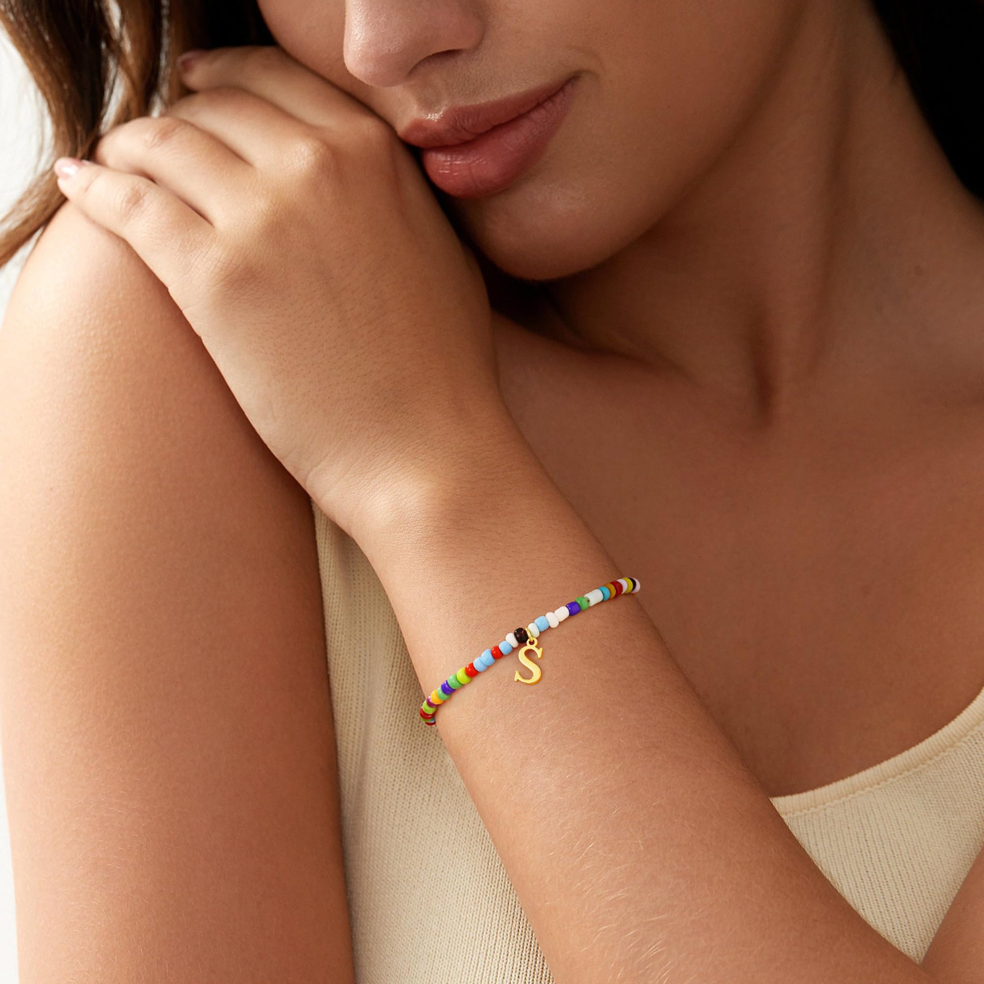 Turandoss Colorful Beaded Bracelets for Women & Girls - 18K Gold Plated Initial Bracelet, Dainty Boho Beaded Jewelry, Personalized Name Bracelet | Perfect Birthday Gift for Her, Teen Girl Gifts, Everyday Wear & Special Occasions