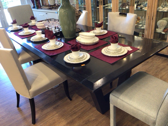 Dark Wood Beveled Dining Table - Rustic Farmhouse Style for Kitchen & Dining Room - Perfect for Family Gatherings & Dinner Parties