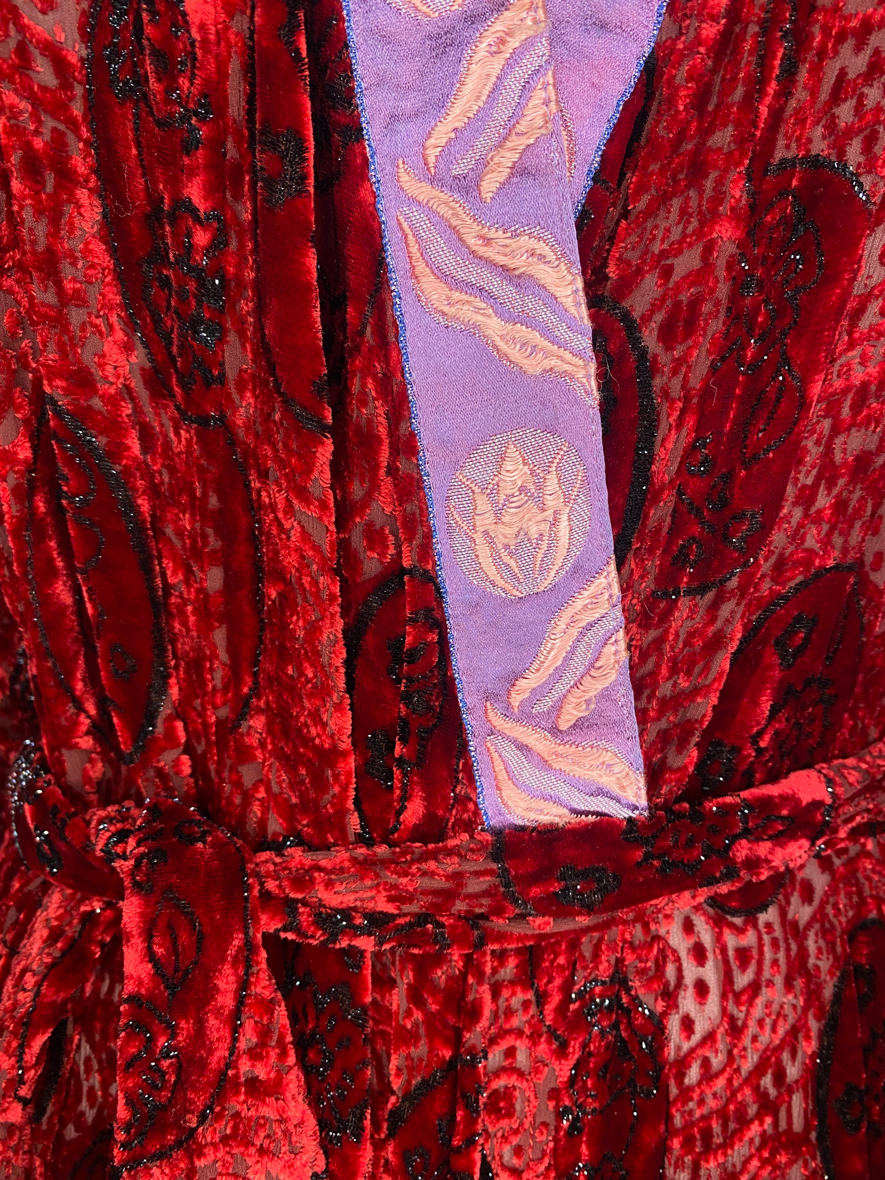 Voyage Red Kimono - Japanese Traditional Floral Robe for Women - Perfect for Cosplay, Loungewear, and Themed Parties