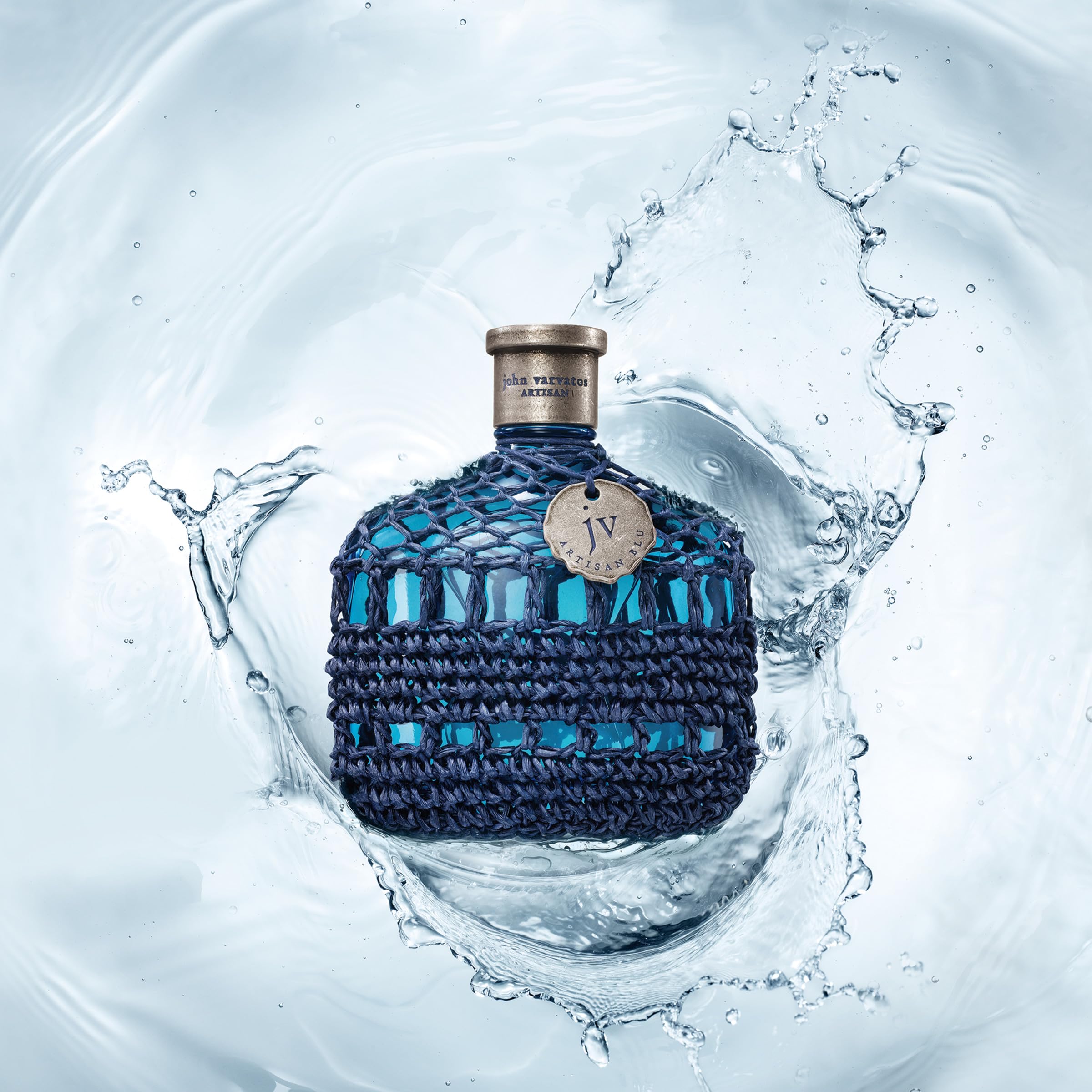 John Varvatos Artisan Blu Eau de Toilette for Men - Fresh Marine Fougere Cologne with Basil, Pine & Geranium Notes | Daytime & Evening Wear, Gift for Him, Office & Date Night Fragrance