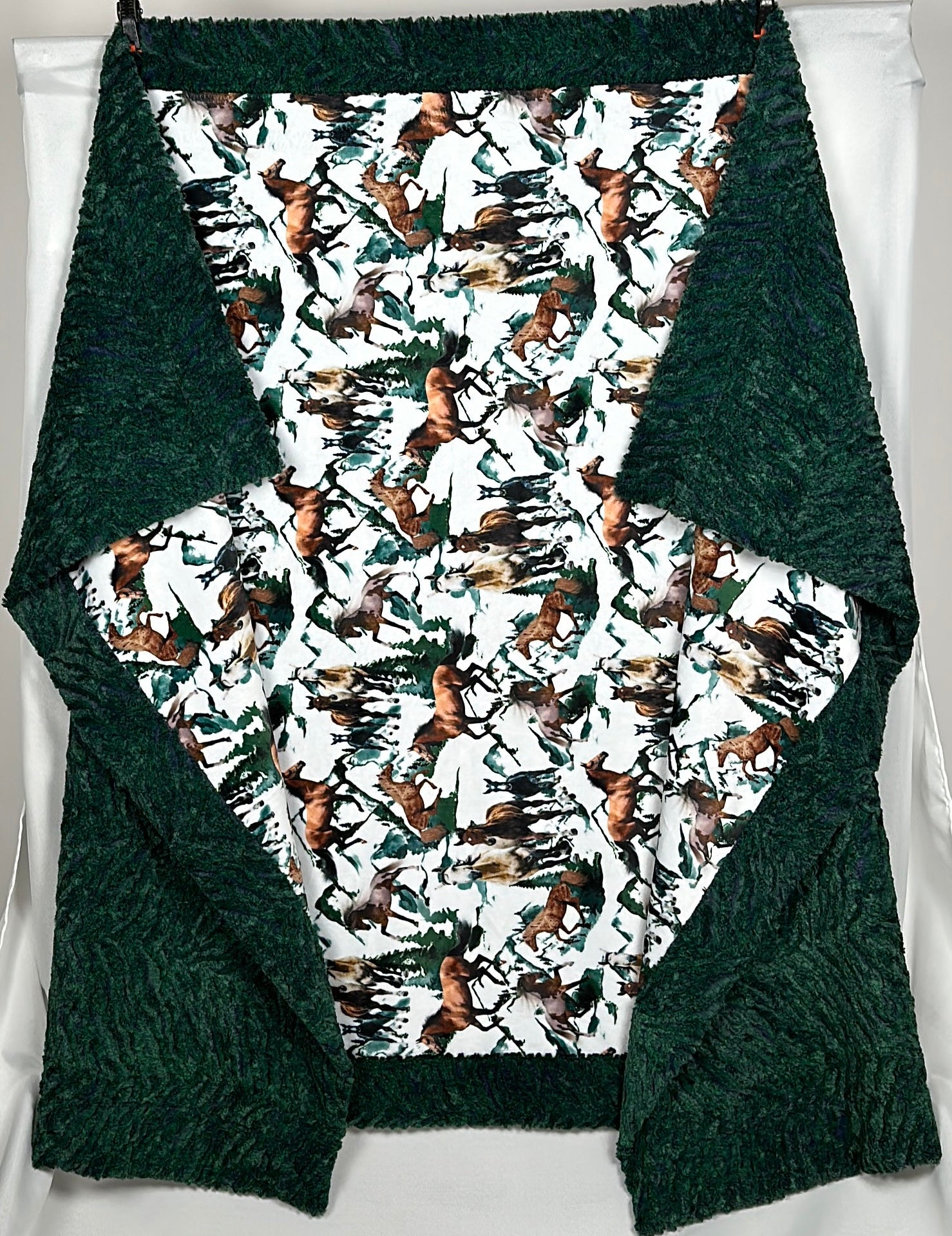 Wild Horses on Everglade Heather Zebra Print 54x77 Inch Large Soft Throw Blanket - Perfect for Sofa, Bed & Outdoor Picnics