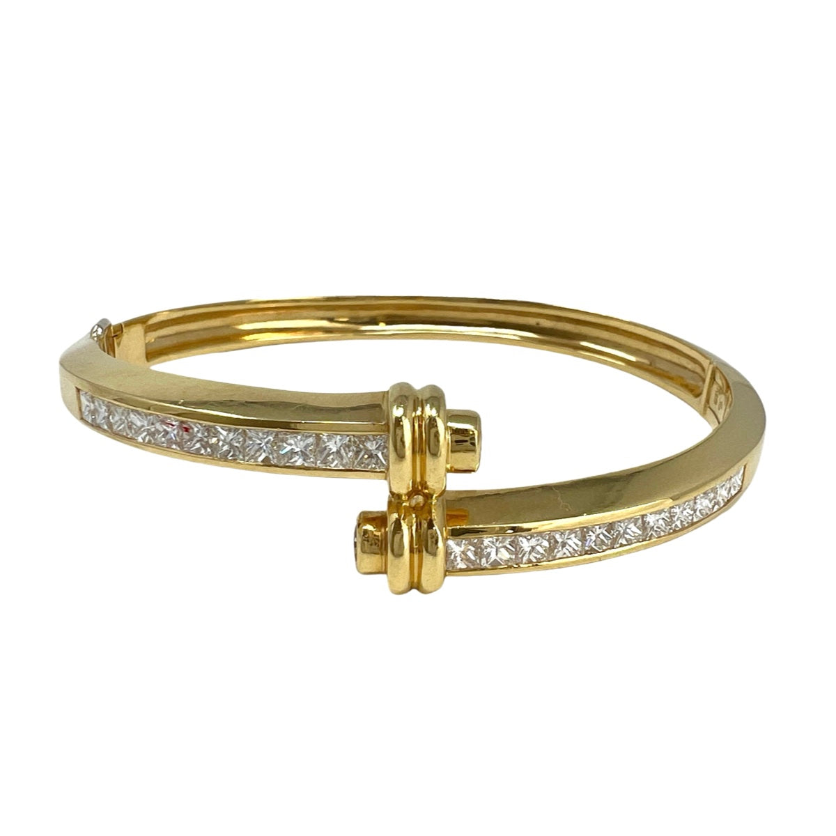18K Gold Hinged Bracelet with 22 Princess Cut Diamonds - Elegant Jewelry Gift for Women, Anniversary & Special Occasions