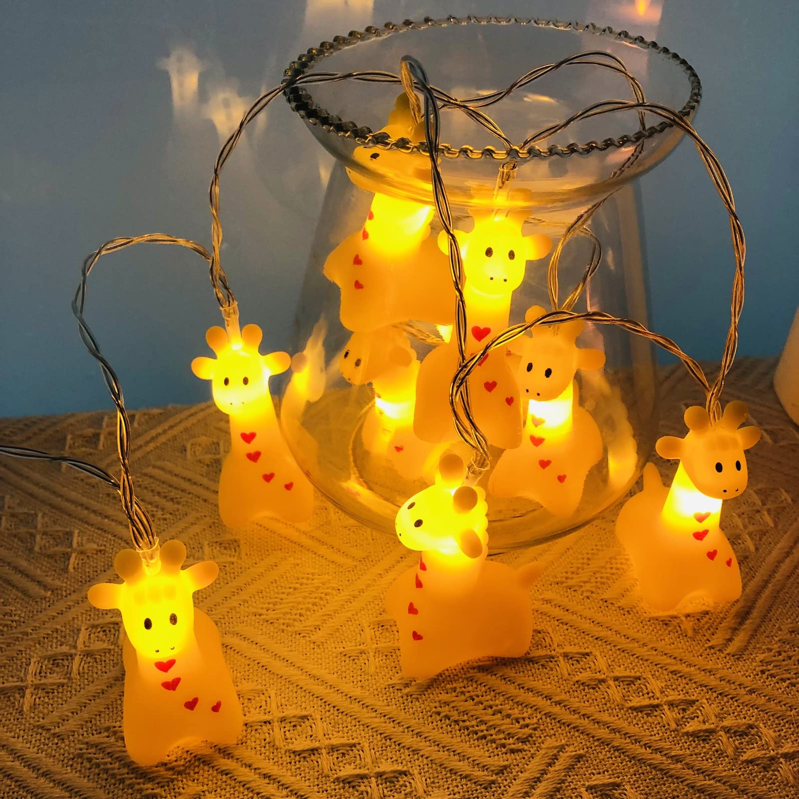 Battery Operated Giraffe String Lights - 10 LED Animal Night Lights for Kids Bedroom, Birthday Party & Camping Decor (1.65m) - Perfect for Nursery, Baby Shower & Outdoor Adventures