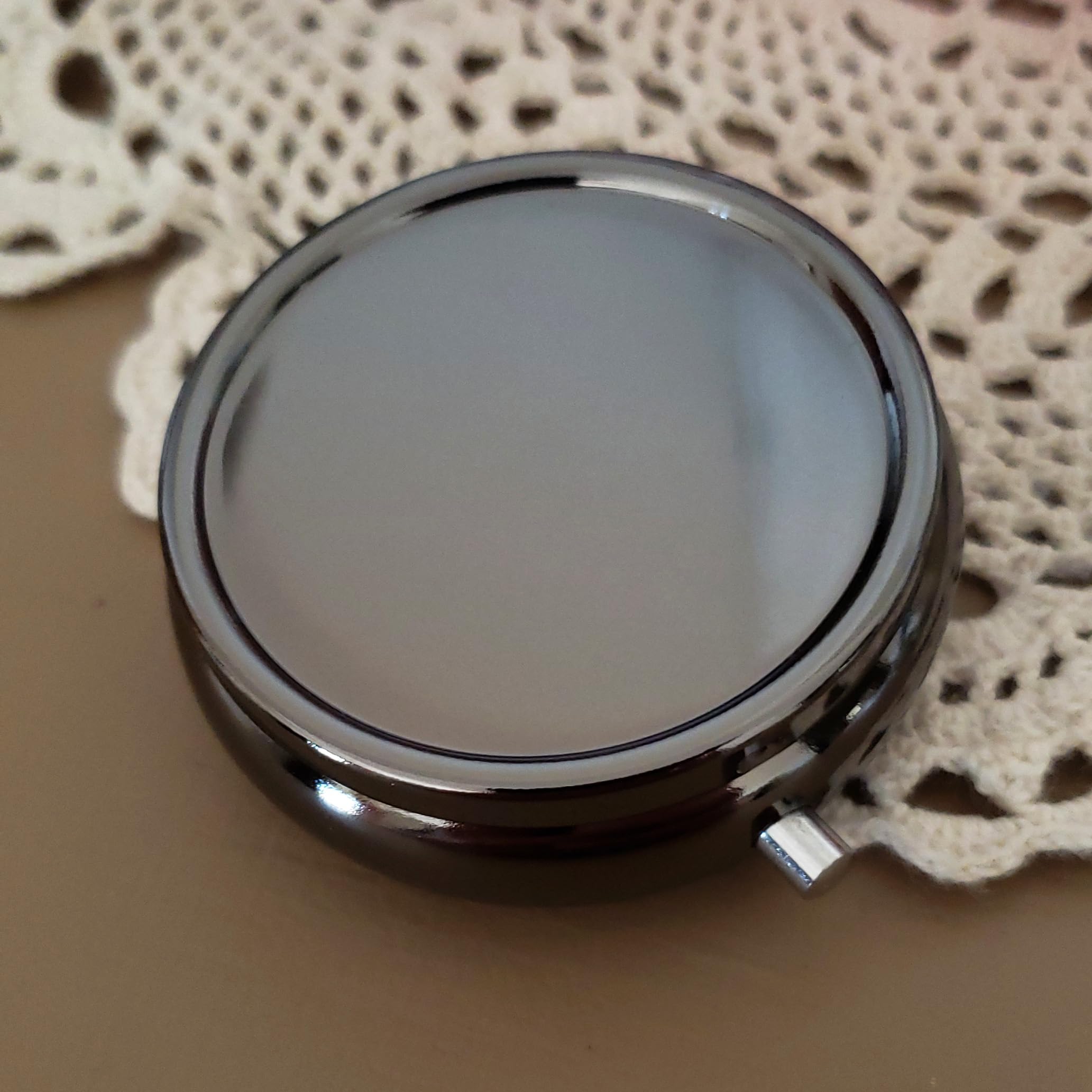 Elegant Gray Metal Pill Organizer with Gift Box - Stylish Round Pill Case for Daily Medication Storage - Perfect for Travel, Home & Office Use