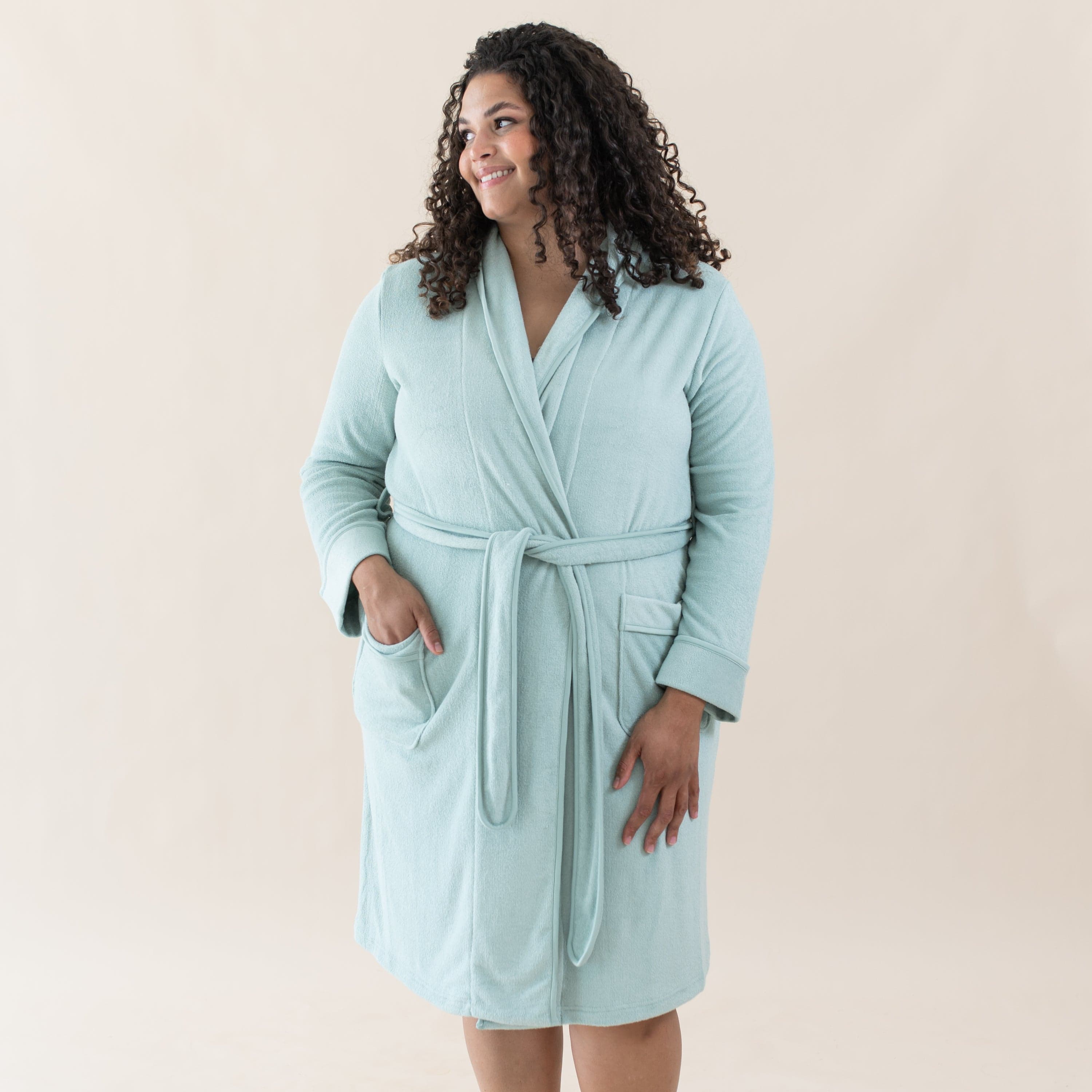 Soft & Cozy Sage Green Adult Robe - Luxurious Bathrobe for Women & Men - Perfect for Spa, Relaxation & Lounging at Home