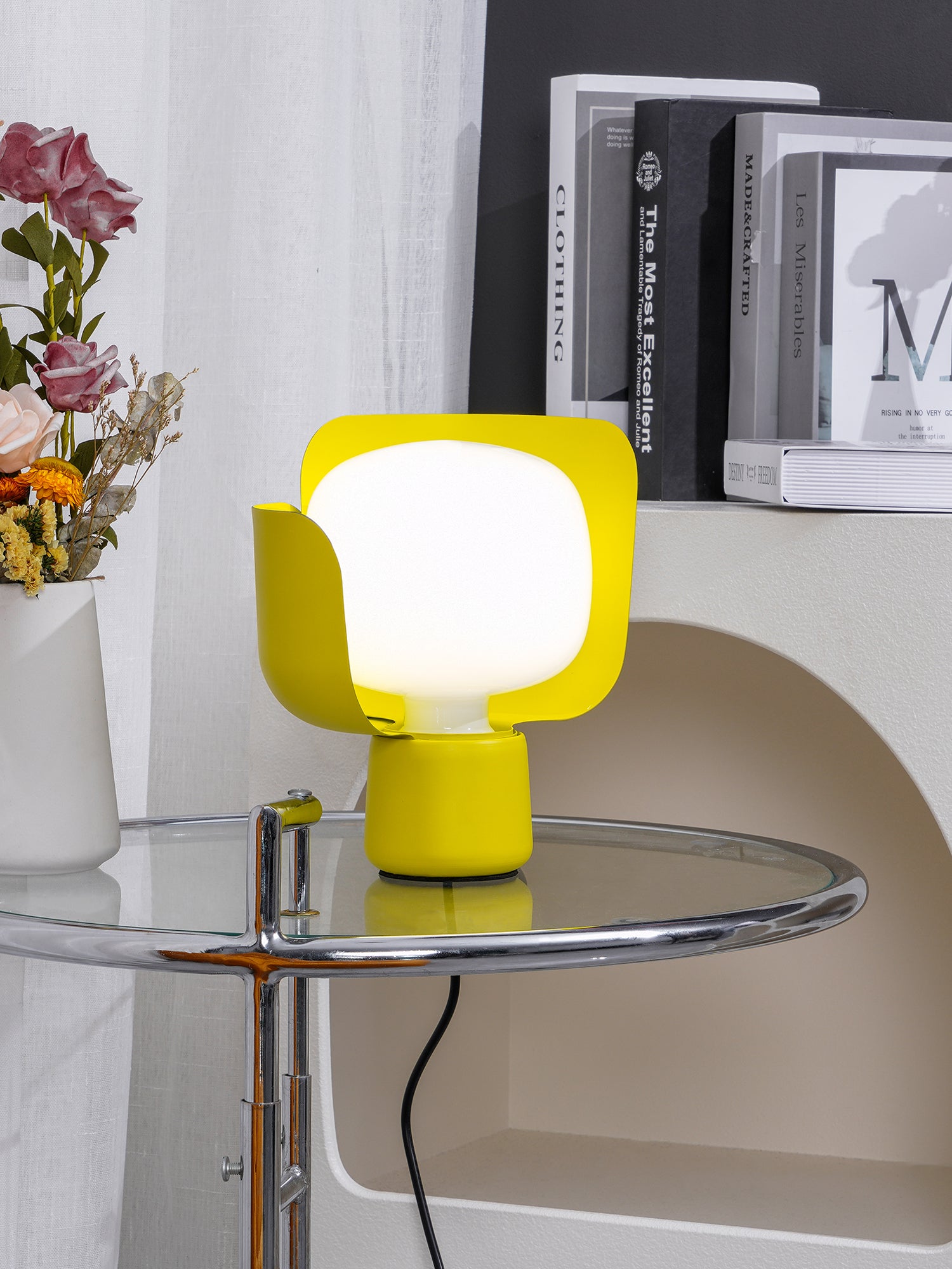 Elegant Petals Glass Table Lamp - Modern Home Decor for Bedroom, Living Room & Office - Soft Ambient Lighting for Relaxation & Cozy Atmosphere