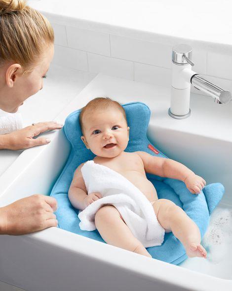 Skip Hop Moby SoftSpot Sink Bather - Baby Bathtub for Newborns & Infants - Safe, Non-Slip Bath Seat for Sink or Counter - Perfect for Bath Time, Travel & Home Use