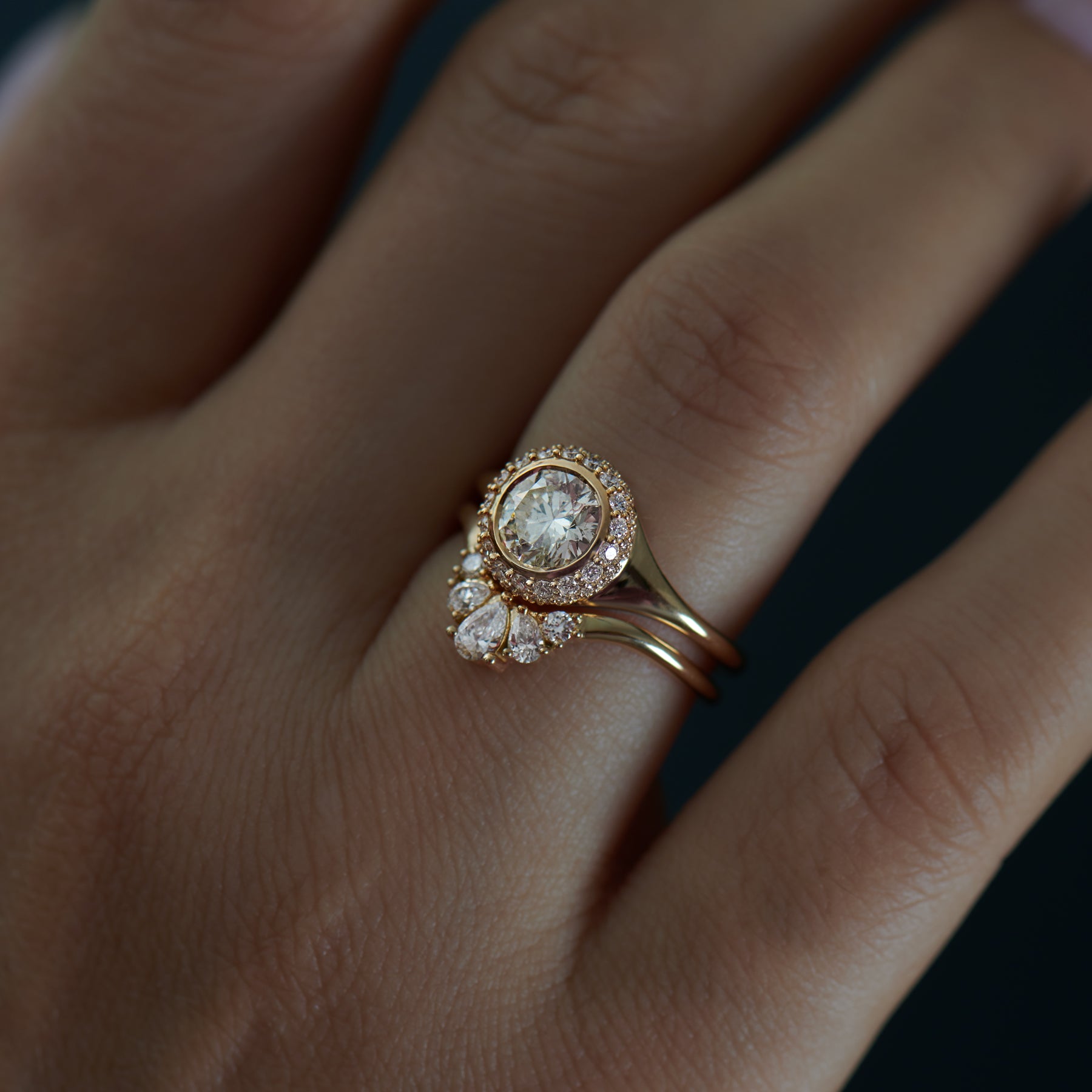 Exquisite 14K Gold Solitaire Engagement Ring with Brilliant Cut Diamond - Perfect for Proposals, Anniversaries & Romantic Occasions