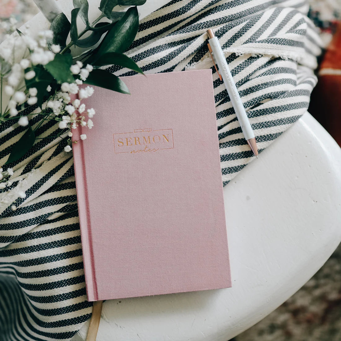 Sermon Notes Journal - Pink Linen Cover Christian Bible Study Notebook for Church, Sermon Reflection & Scripture Writing - Perfect Gift for Women & Teens