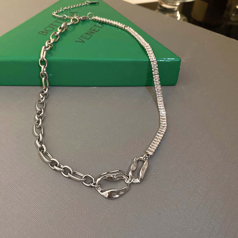 Asymmetric Geometric Box Chain Choker Necklace for Women - Trendy Layering Jewelry Piece for Parties, Date Night & Everyday Wear | HN2037