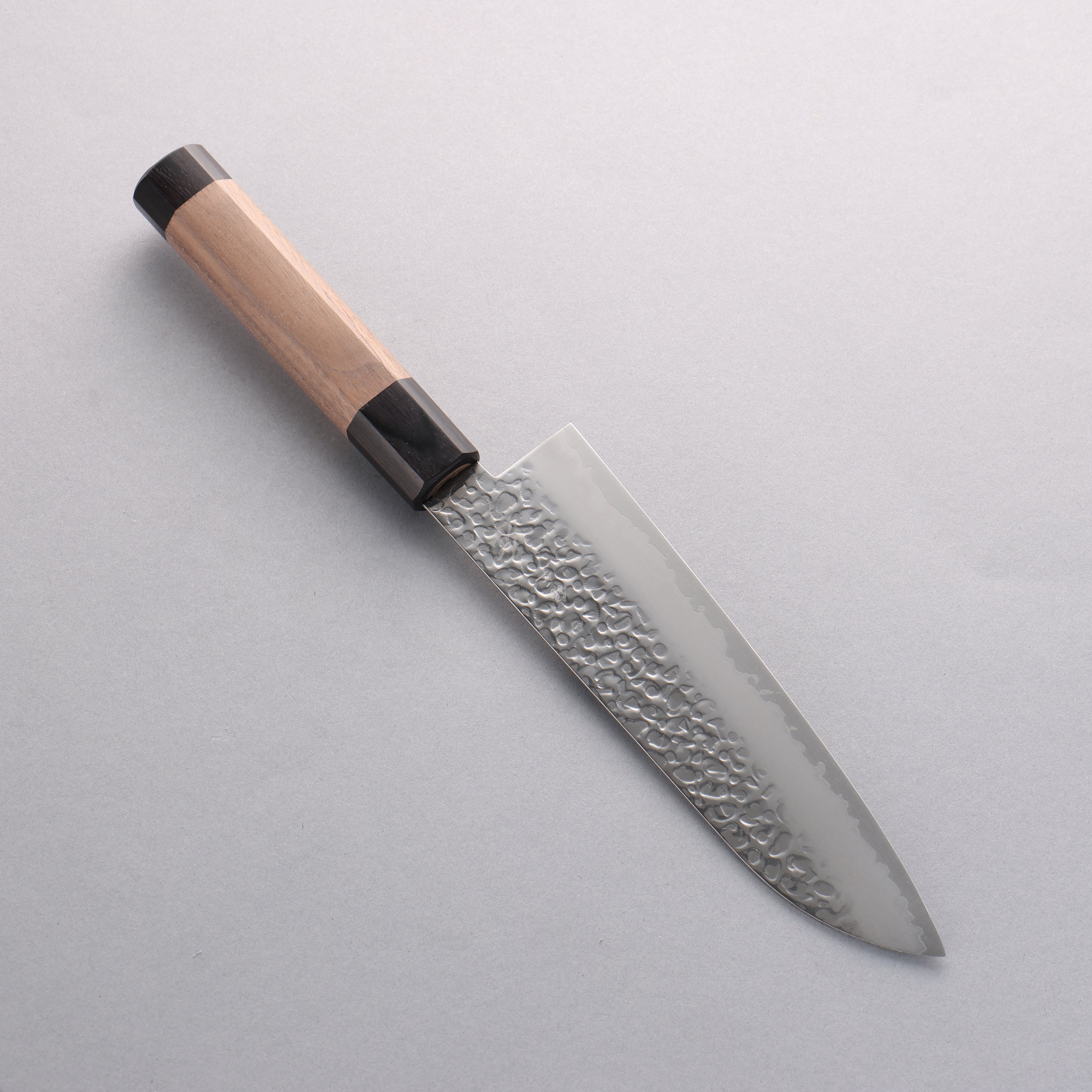 Premium Seisuke Silver Steel No.3 Hammered Santoku Knife 180mm - Japanese Chef Knife with Walnut & Double Black Pakkawood Handle - Perfect for Slicing, Dicing & Chopping Vegetables, Meat & Fish