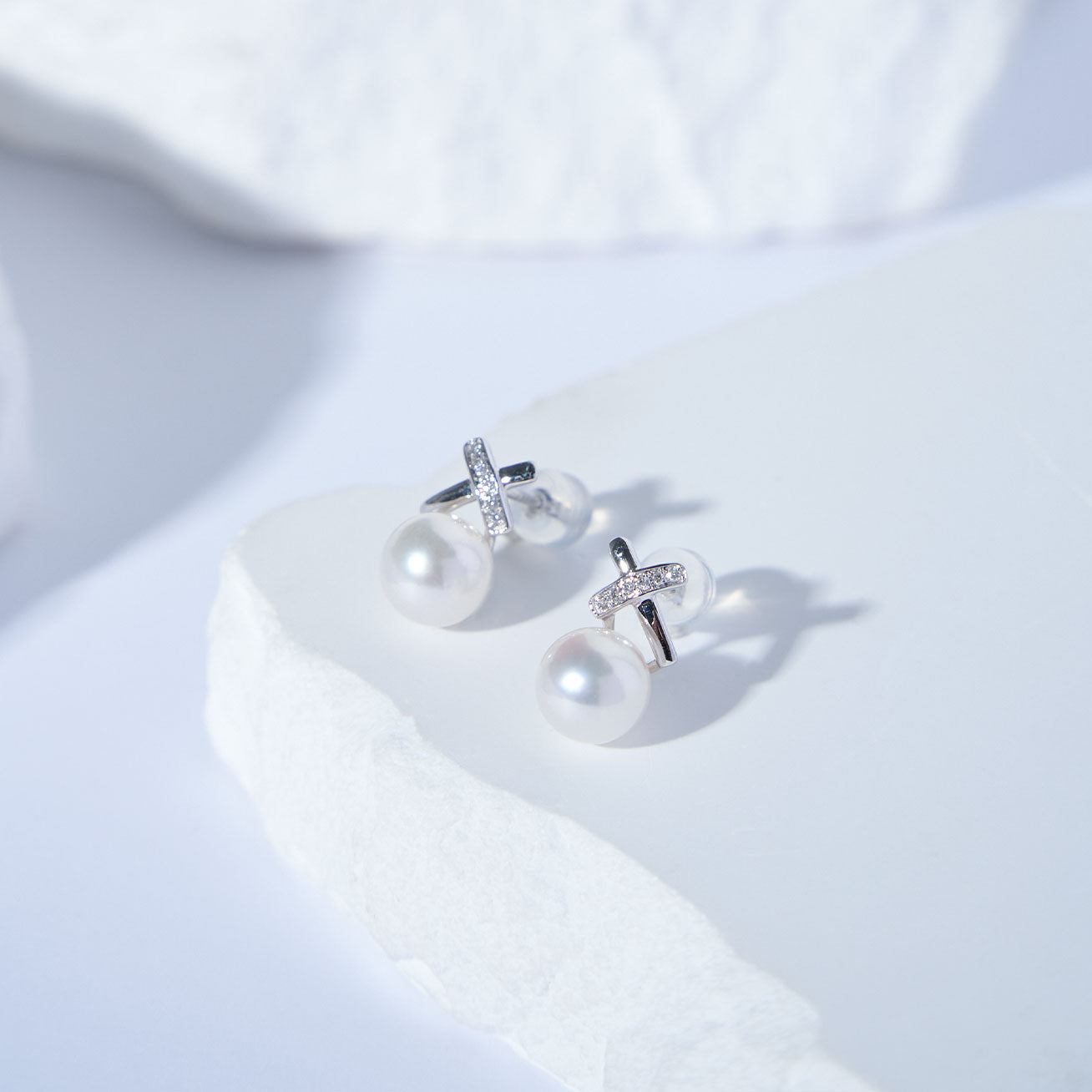 18K Solid Gold Diamond Hanadama Akoya Pearl Earrings KE00232 | X Collection – Elegant Jewelry for Weddings, Anniversaries & Special Occasions