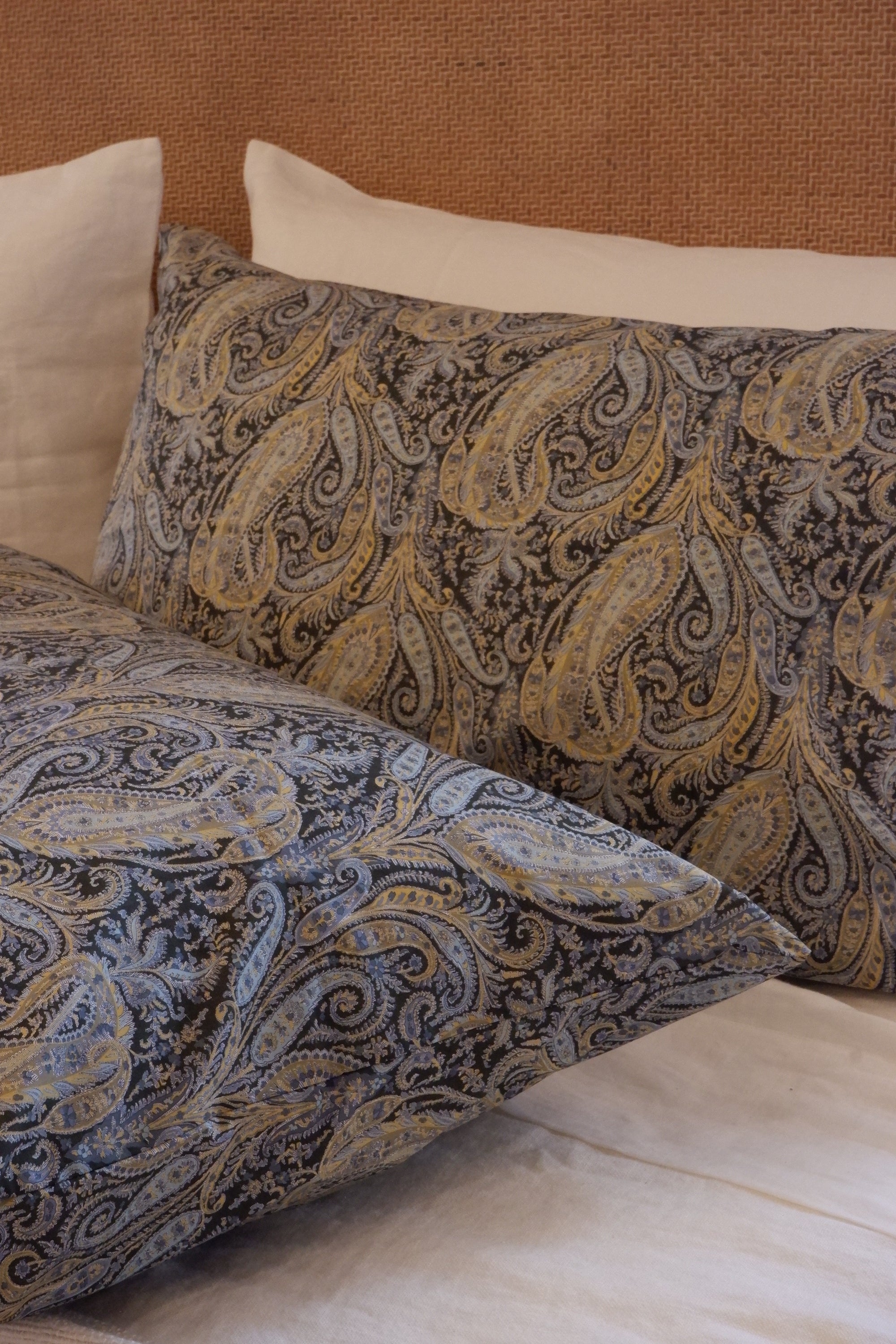 Felix Pillow Sham 22x44 Inches - Soft & Breathable Cotton Pillowcase for Standard Size Pillows - Perfect for Bedroom, Guest Room, and Home Decor