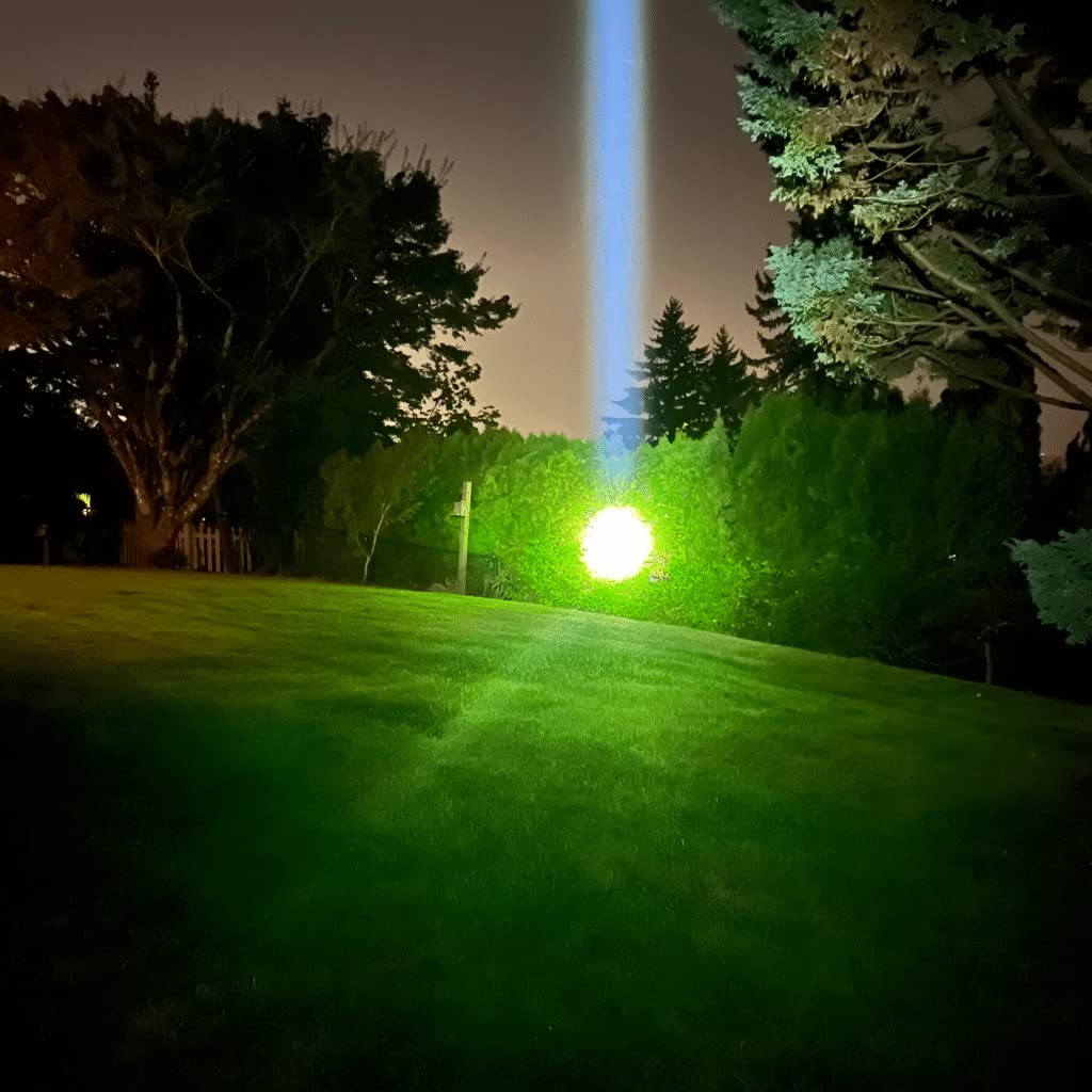 Z-BOLT® Blazer LEP Flashlight with Beam Shaping Diffuser - Dual Fuel (Battery & Rechargeable) - 1100m Range & 315,000 Candela - Tactical Duty & EDC Flashlight - Includes Free THYRM LPC Pocket Clip (FDE) - Perfect for Outdoor Adventures, Camping, Hiking, and Emergency Preparedness