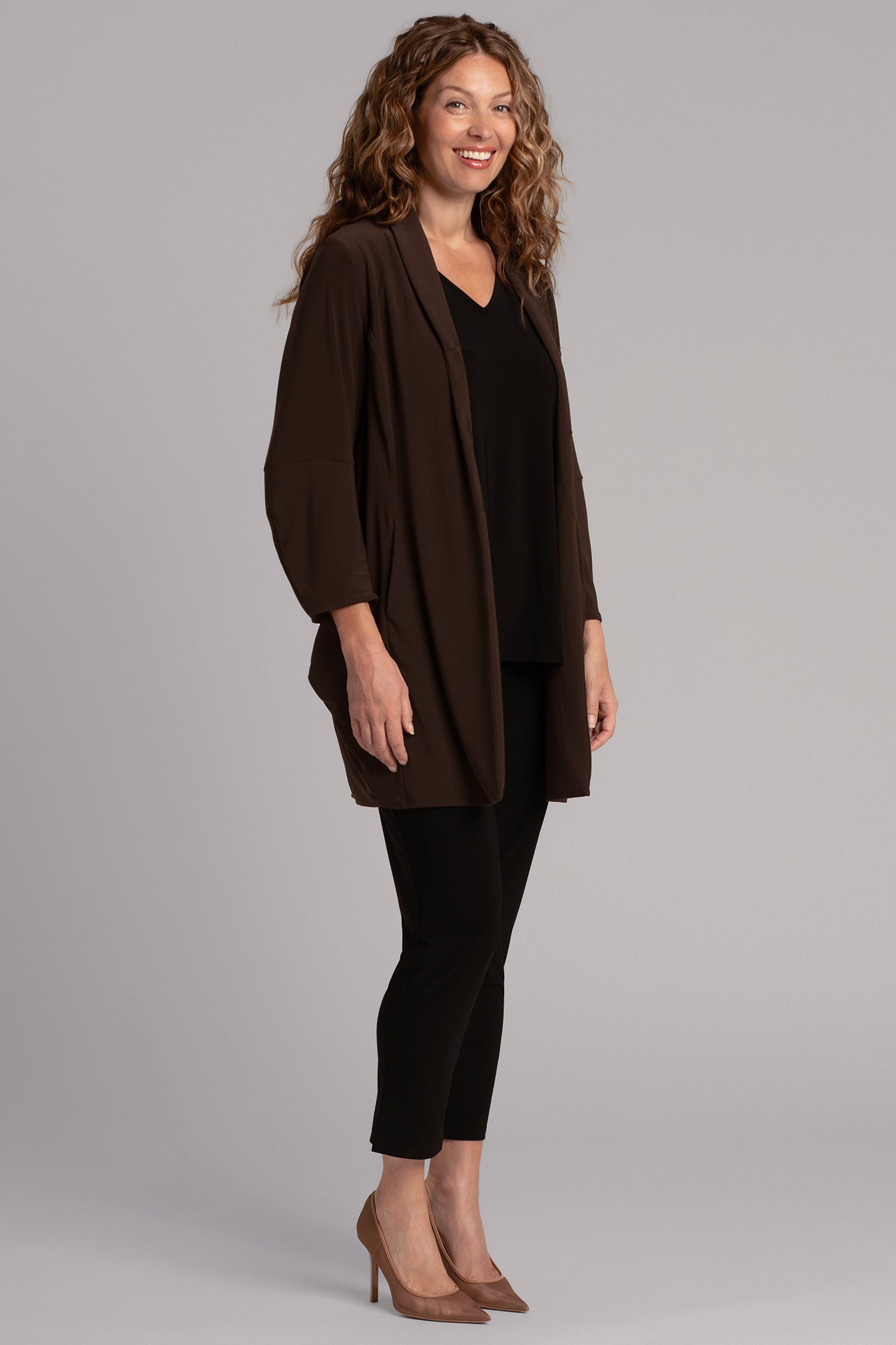 Lantern Car Coat in Chocolate Brown | Classic Winter Outerwear for Men & Women | Perfect for Commuting, Travel & Outdoor Adventures
