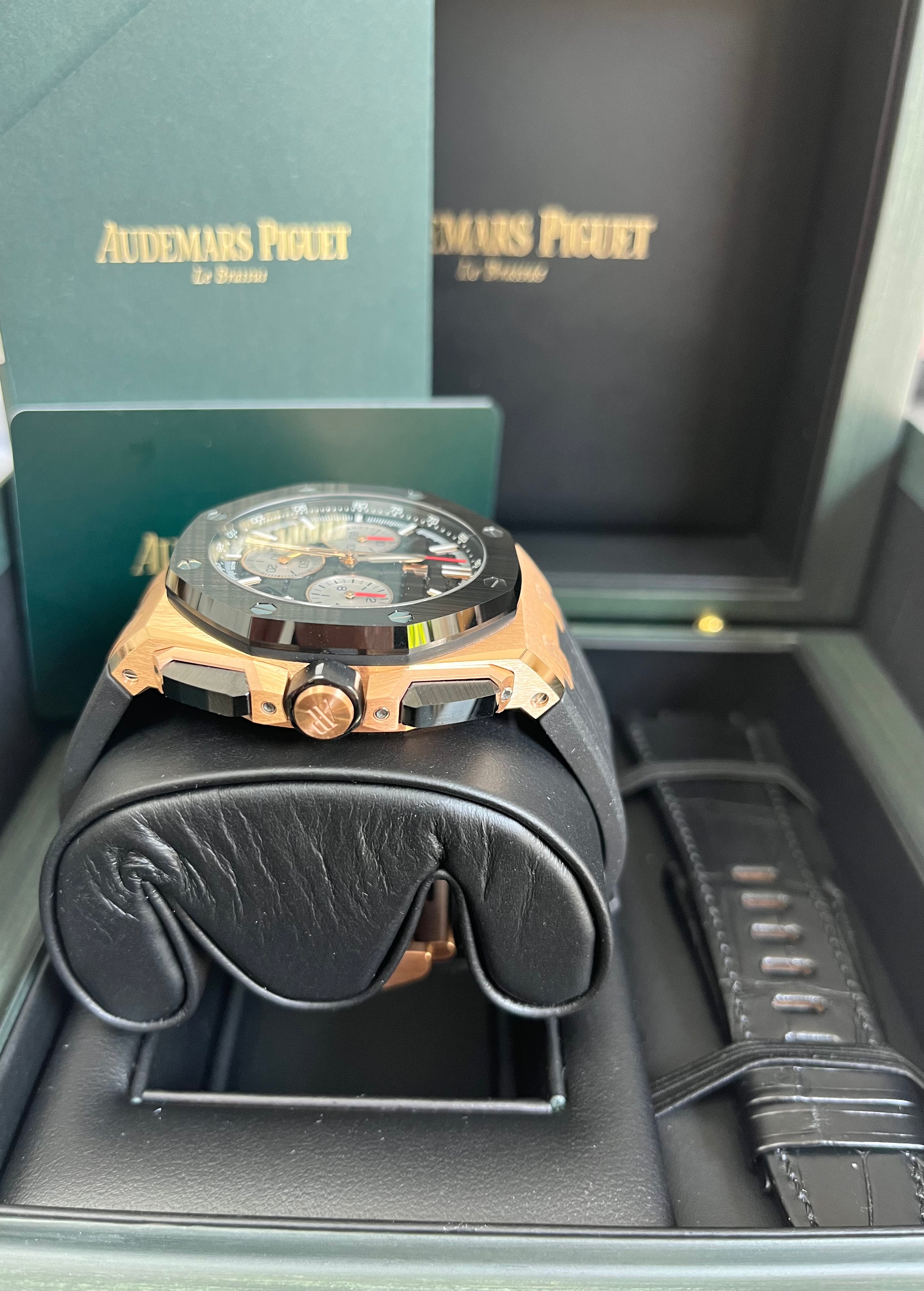 Audemars Piguet Royal Oak Offshore Selfwinding Chronograph Men's Watch 26420RO.OO.A002CA.01 - Luxury Swiss Automatic Chronograph for Business, Gala & Special Occasions