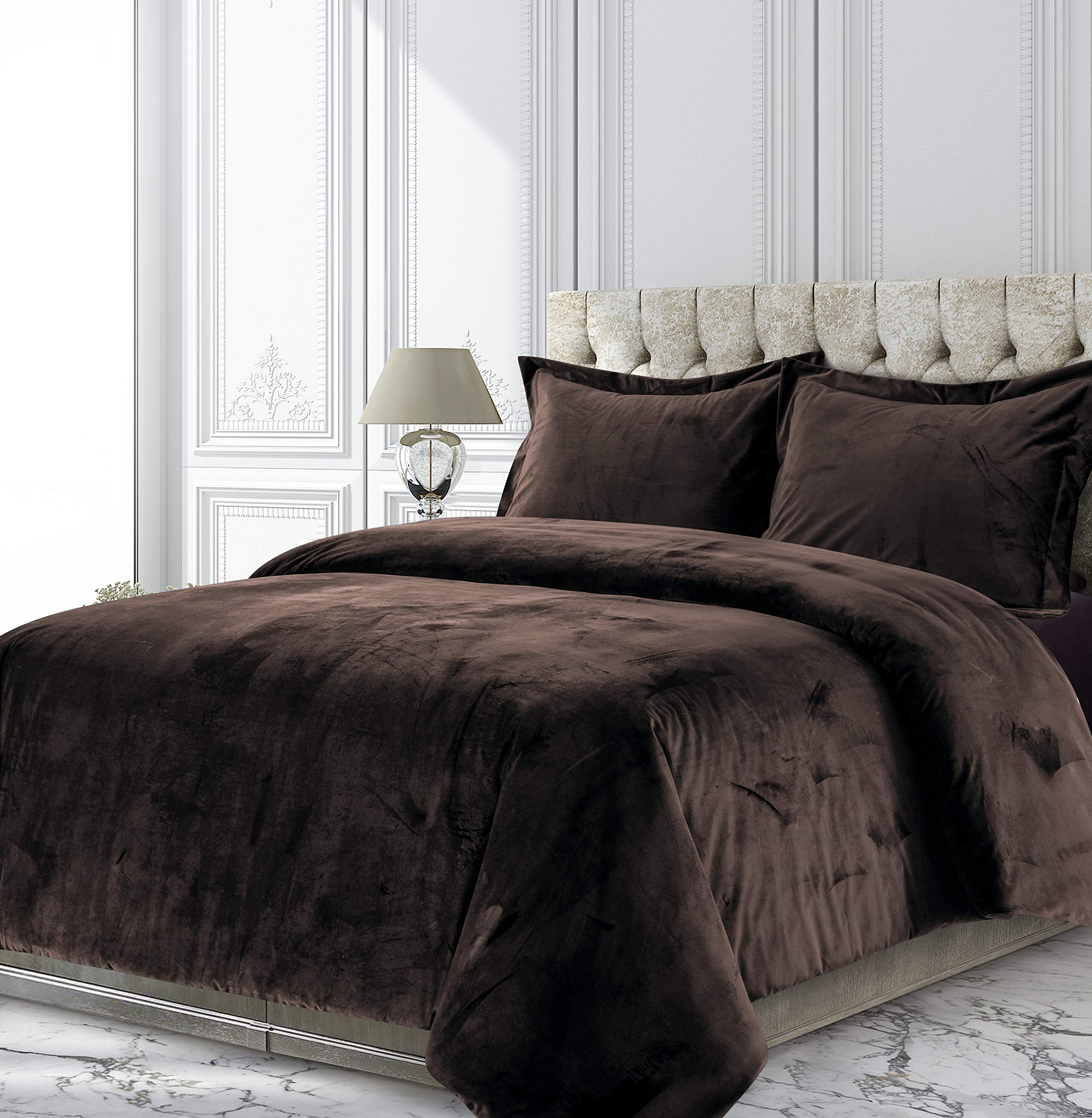 A Cozy Winter Night with the Luxury Velvet Comforter Set