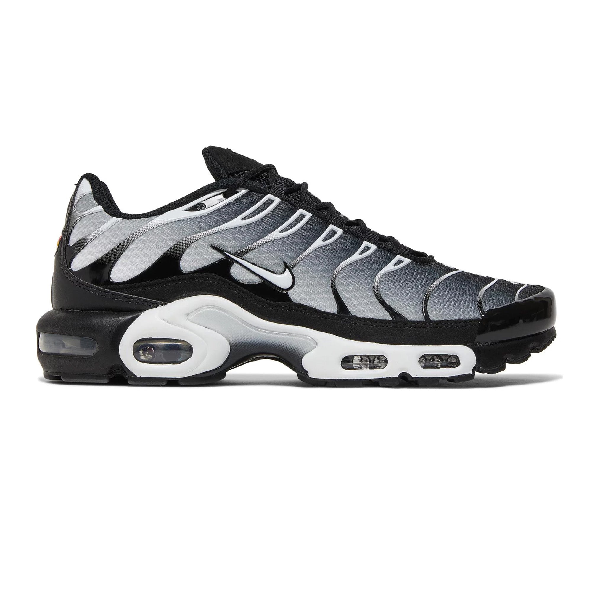 Nike Air Max Plus TN 'Black Metallic Silver' Men's Running Shoes 2022 - Comfortable Cushioned Sneakers for Jogging, Gym Workouts & Streetwear Fashion