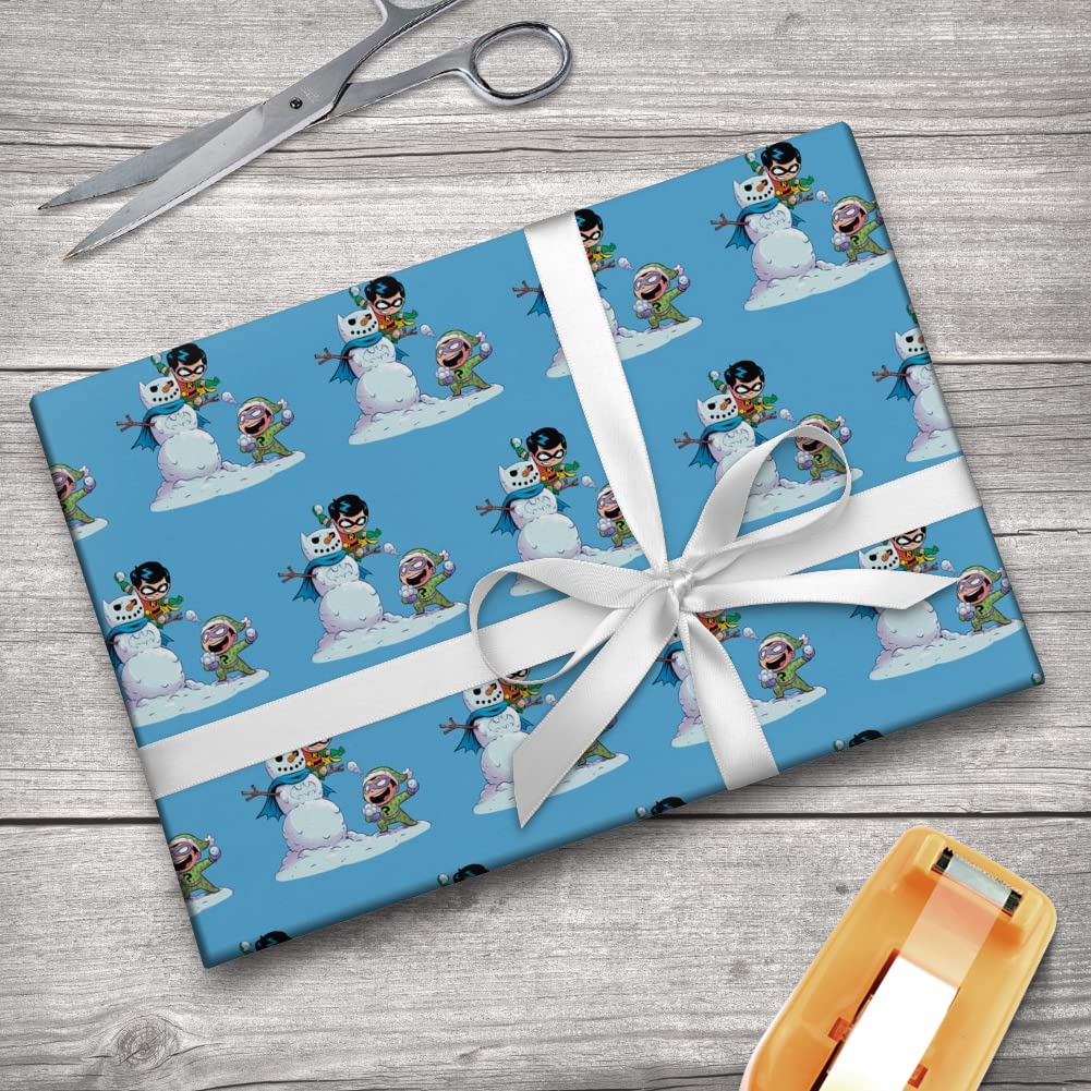 DC Comics Robin vs Riddler Snowball Fight Christmas Wrapping Paper Roll - Festive Holiday Gift Wrap for Birthdays, Parties & Special Occasions