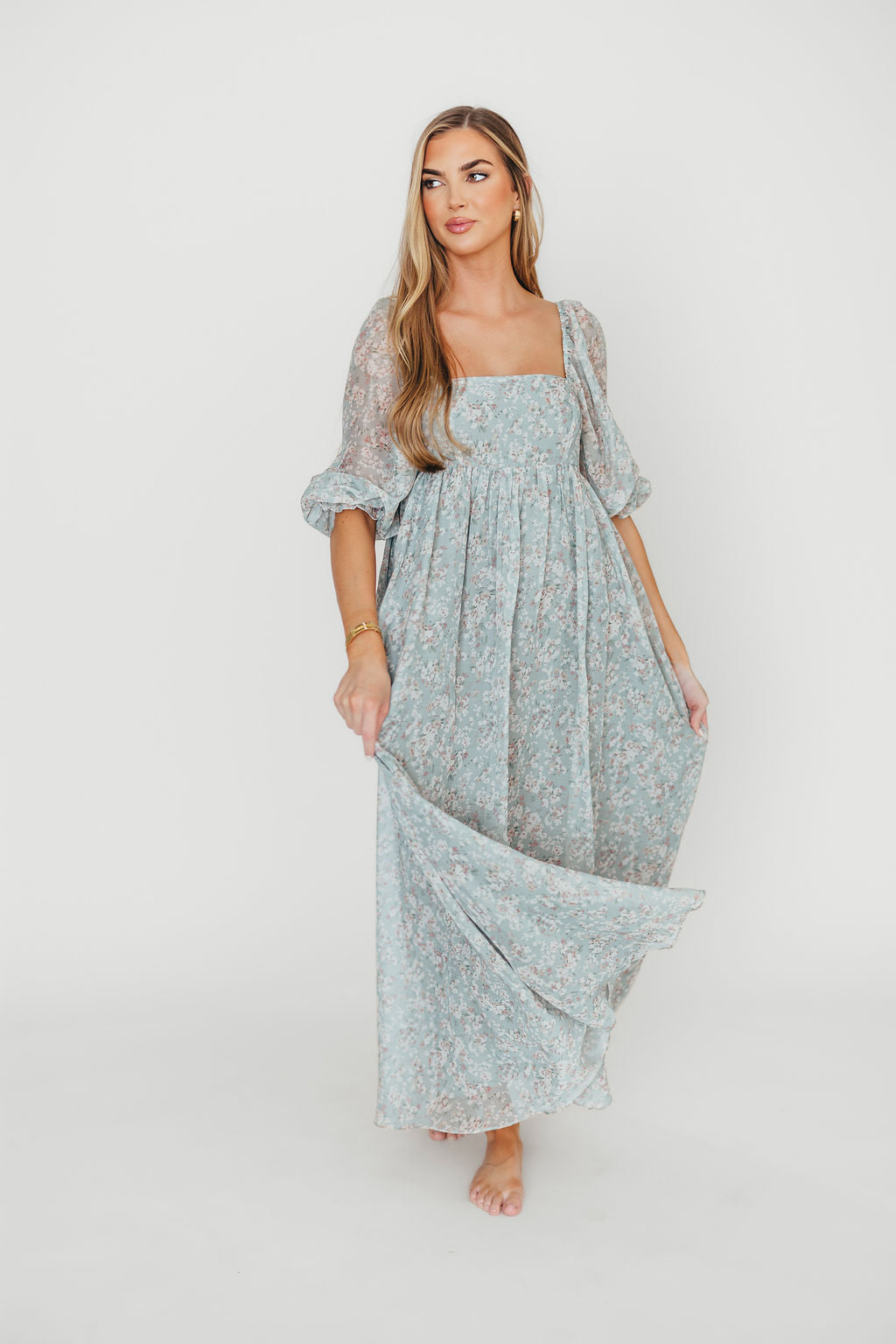 Elegant Sage Green Floral Smocked Maxi Dress for Women - Bump Friendly Maternity & Inclusive Sizing (S-3XL) - Perfect for Summer Weddings, Beach Vacations & Casual Outings