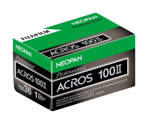 Fuji Neopan Acros 100 II Black & White 35mm Film - 36 Exposures | Perfect for Street Photography, Landscape & Fine Art Shooting