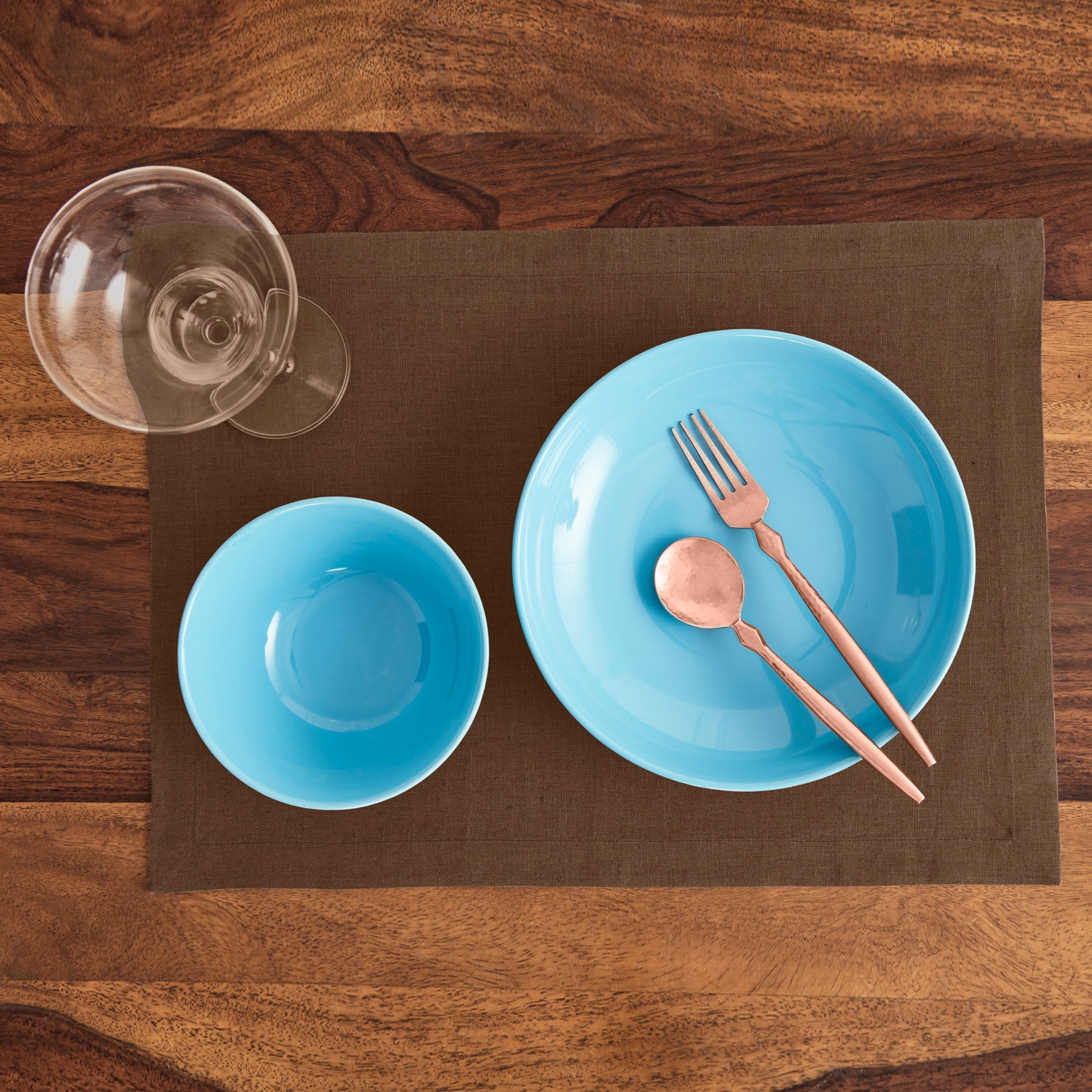 Premium Diana Medium Weight Placemats Set of 4 - Elegant Table Protection for Dining Room, Kitchen & Entertaining - Durable & Stylish Place Mats for Everyday Use & Special Occasions