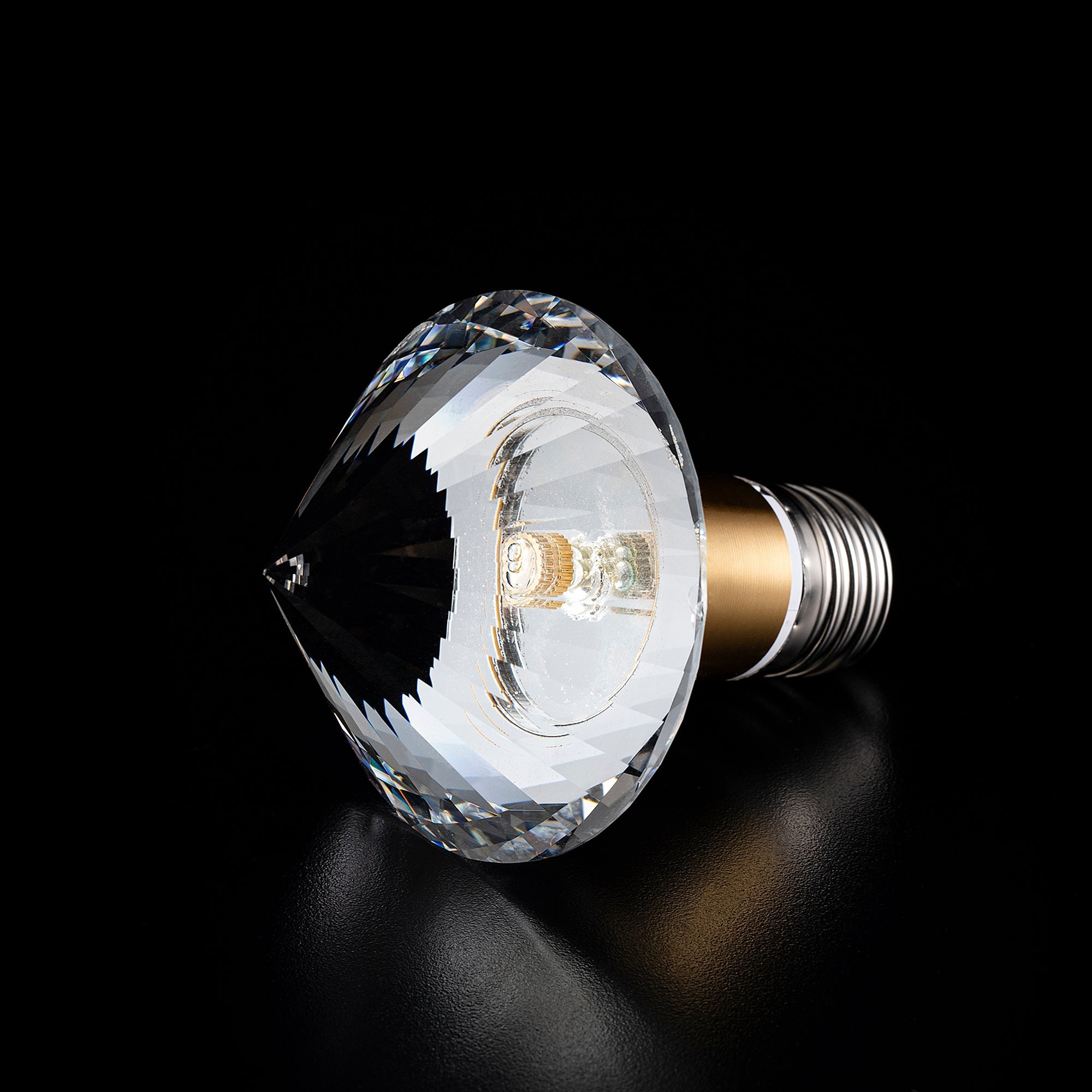 SPEAR DIAMOND Crystal LED Light Bulb - Energy Efficient Decorative Lighting for Chandeliers, Lamps & Home Decor