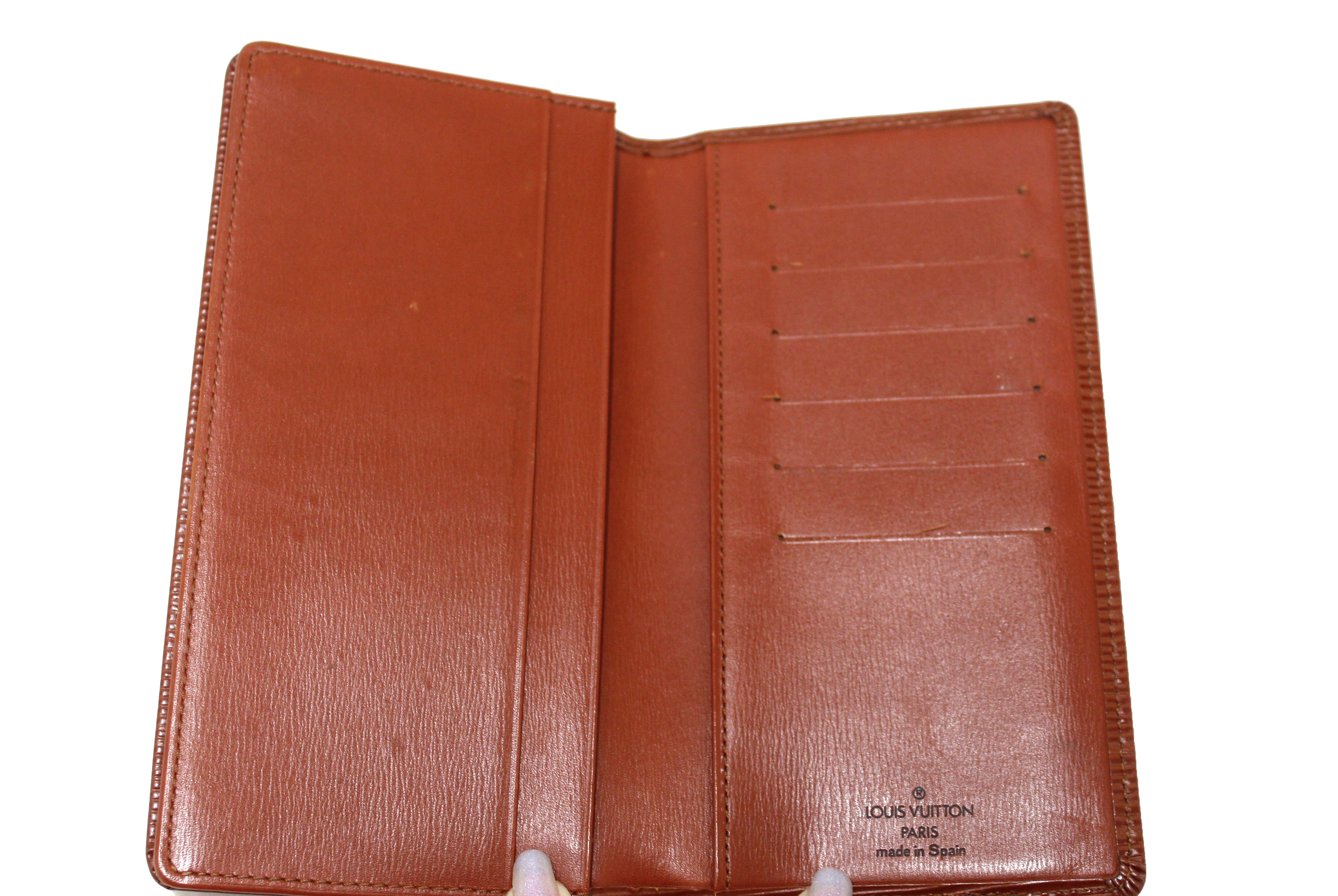 Authentic Louis Vuitton Epi Leather Brazza Wallet for Men - Luxury Brown Leather Bifold Wallet with Multiple Card Slots - Perfect for Business, Travel & Everyday Use