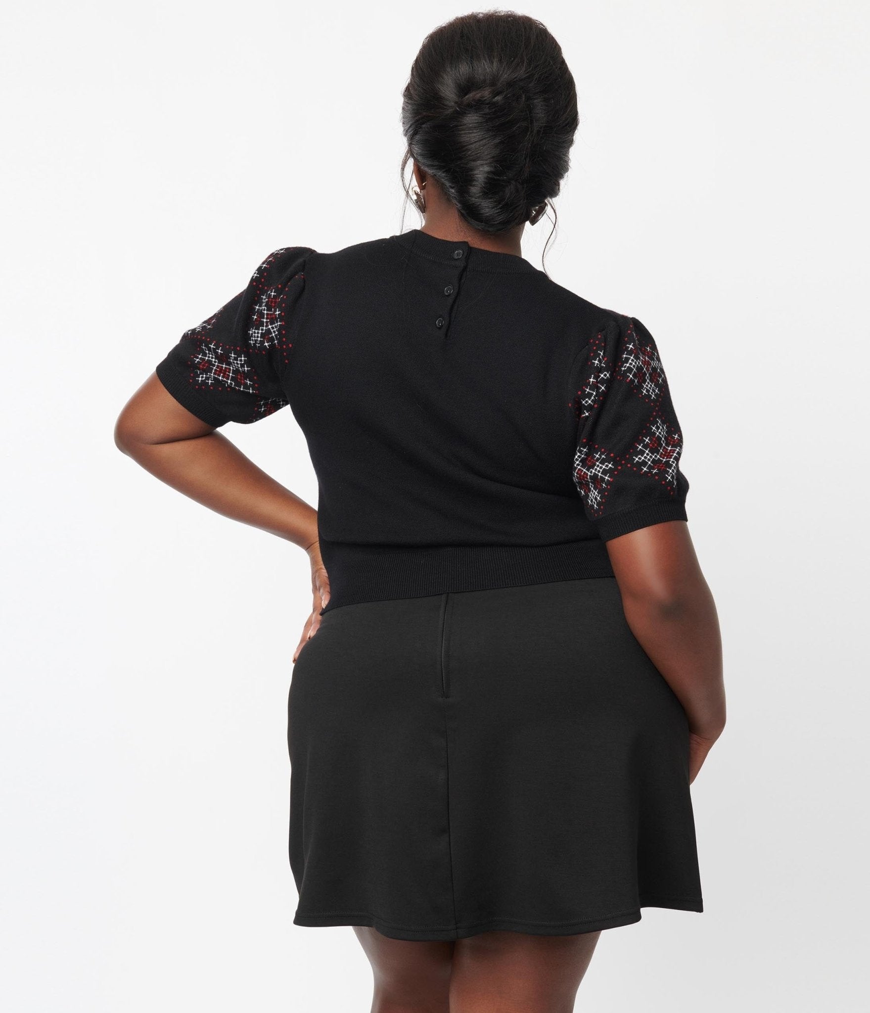 Smak Parlour Plus Size Black & Snowflake Print 'Say It Loud' Mini Skirt - Perfect for Holiday Parties, Festive Outfits & Winter Fashion